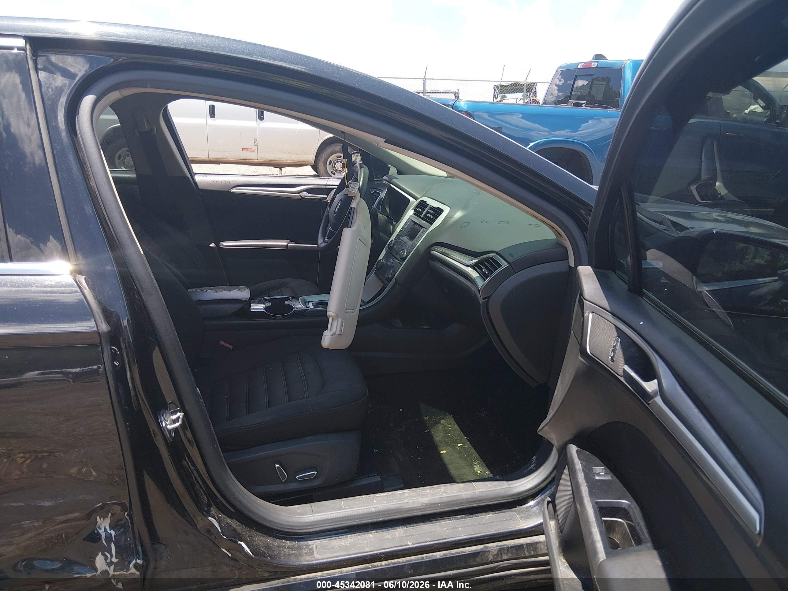 2015 Ford Fusion Se Black vin: 1FA6P0H72F5120990
