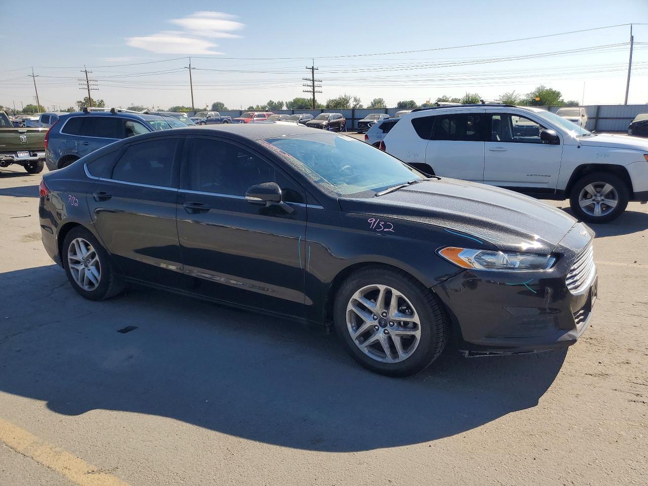 2015 Ford Fusion Se Черный vin: 1FA6P0H72F5125980