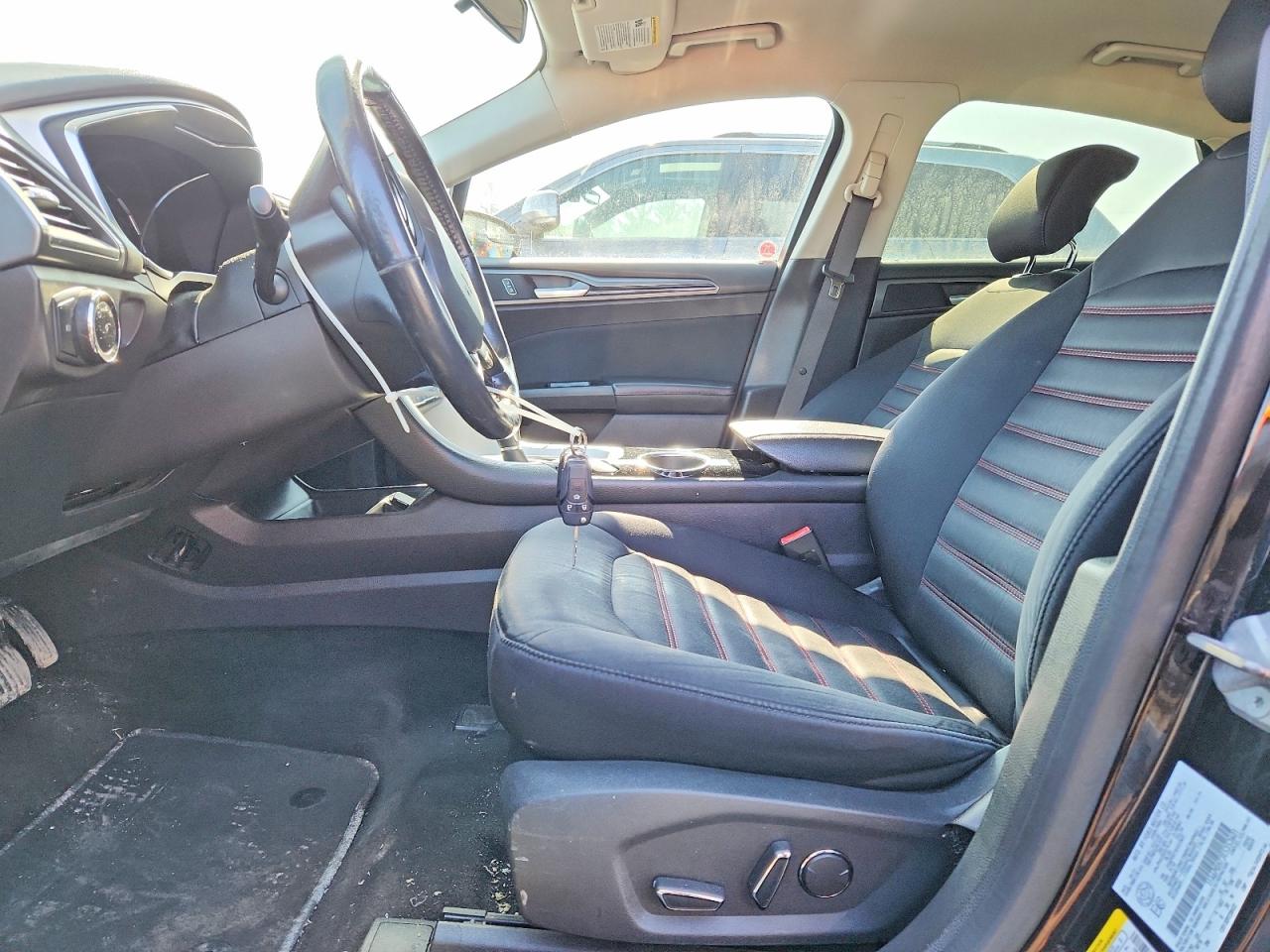 2014 Ford Fusion Se Black vin: 1FA6P0H73E5353601