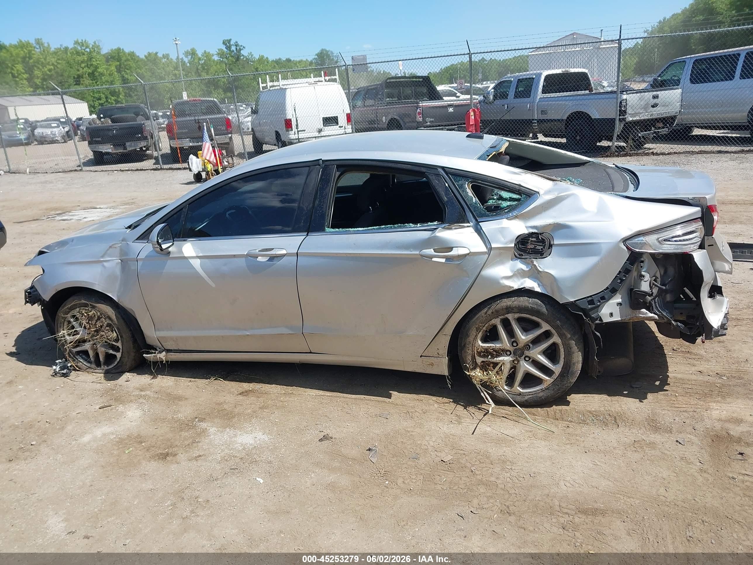 2014 Ford Fusion Se Silver vin: 1FA6P0H73E5375940