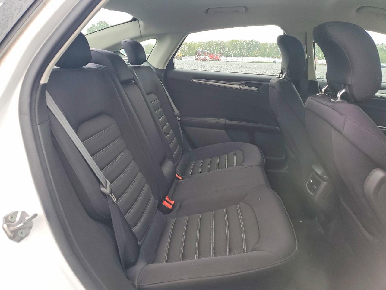 2014 Ford Fusion Se White vin: 1FA6P0H73E5385514