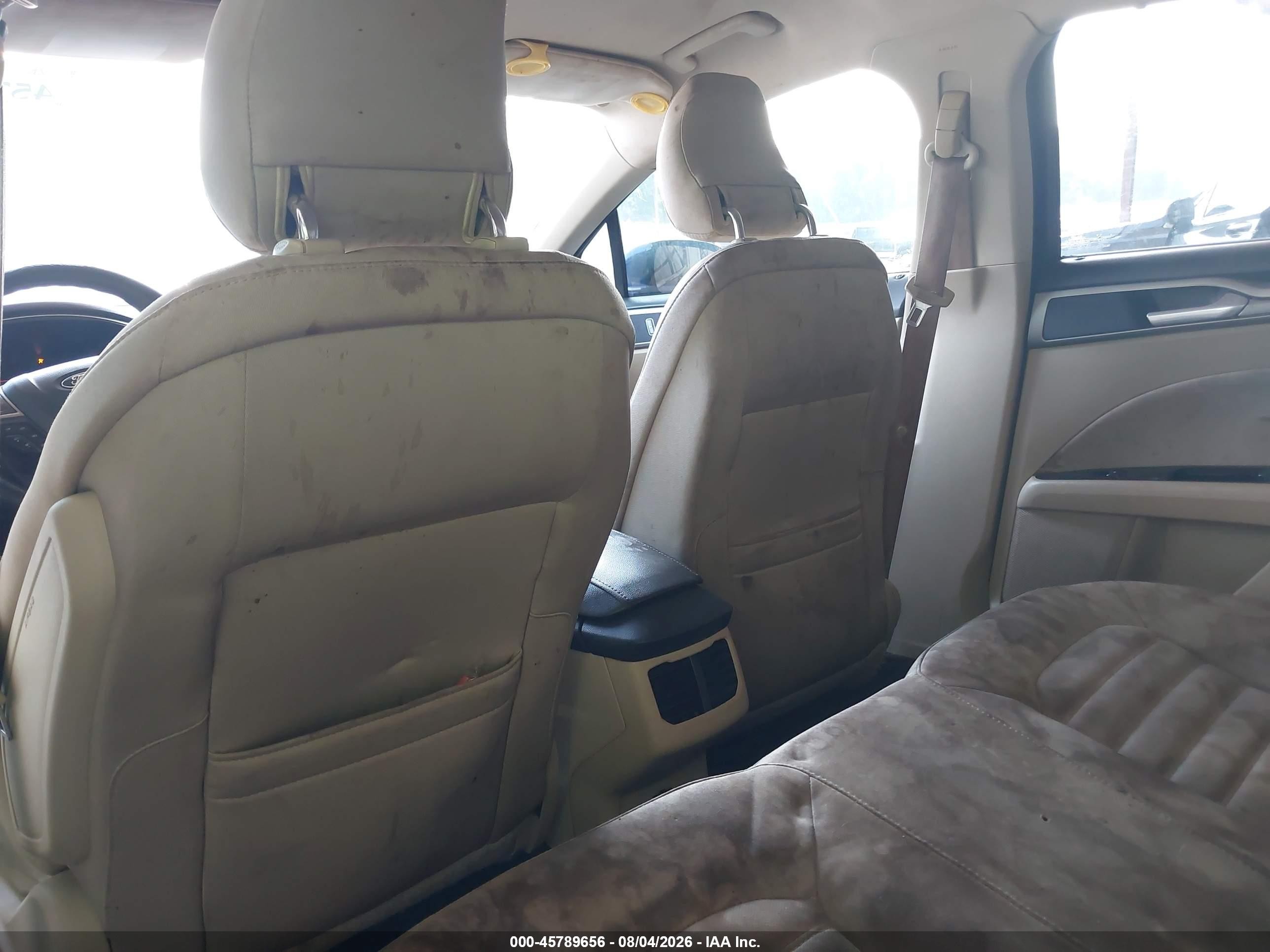 2014 Ford Fusion Se Синий vin: 1FA6P0H73E5399381