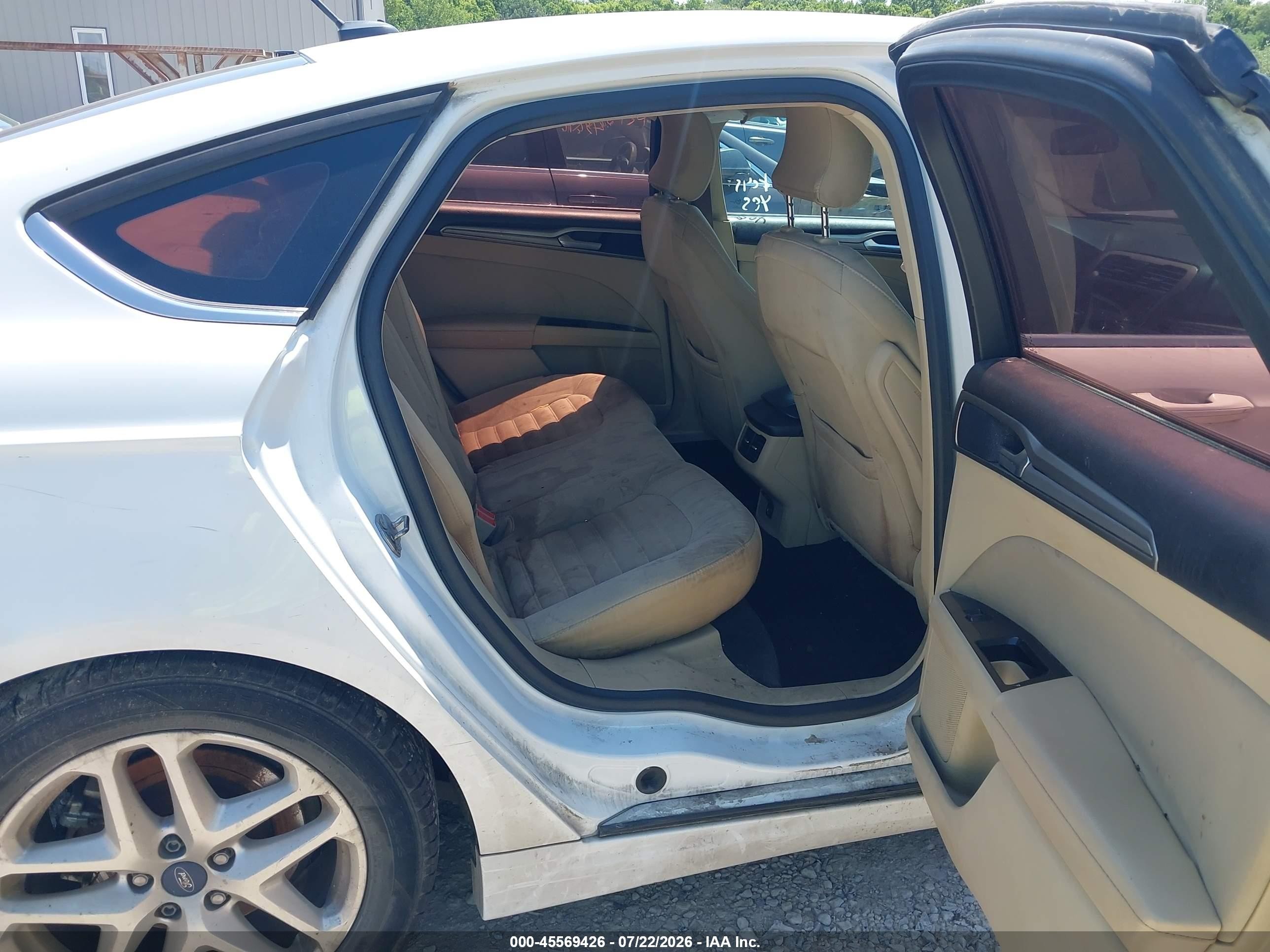 2015 Ford Fusion Se White vin: 1FA6P0H73F5124501