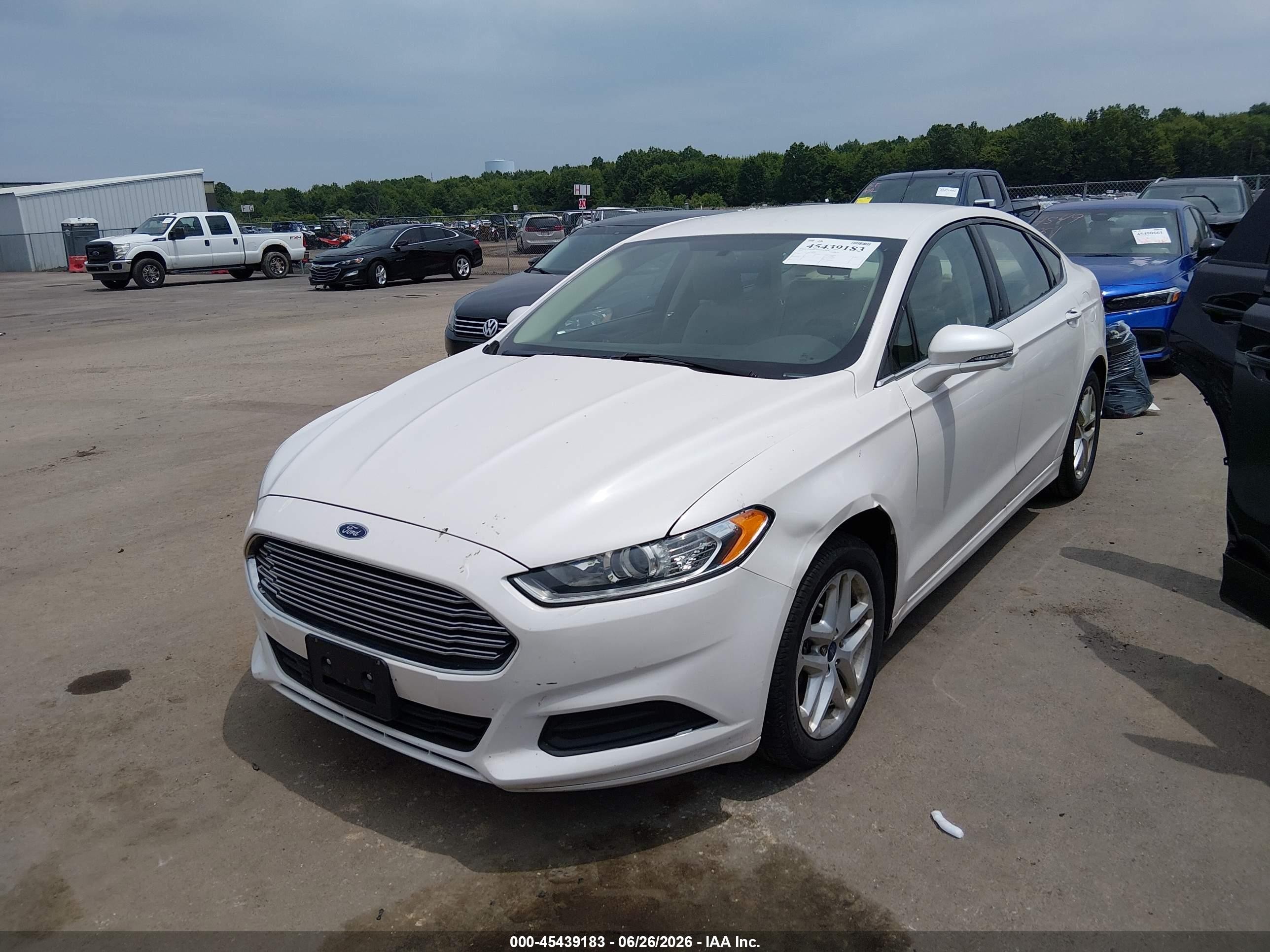 2014 Ford Fusion Se White vin: 1FA6P0H74E5370469