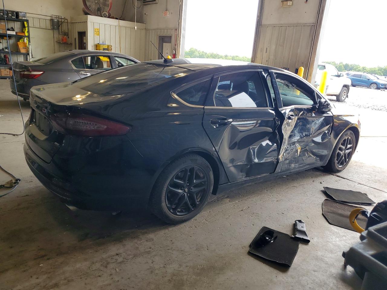 2015 Ford Fusion Se Black vin: 1FA6P0H74F5100031