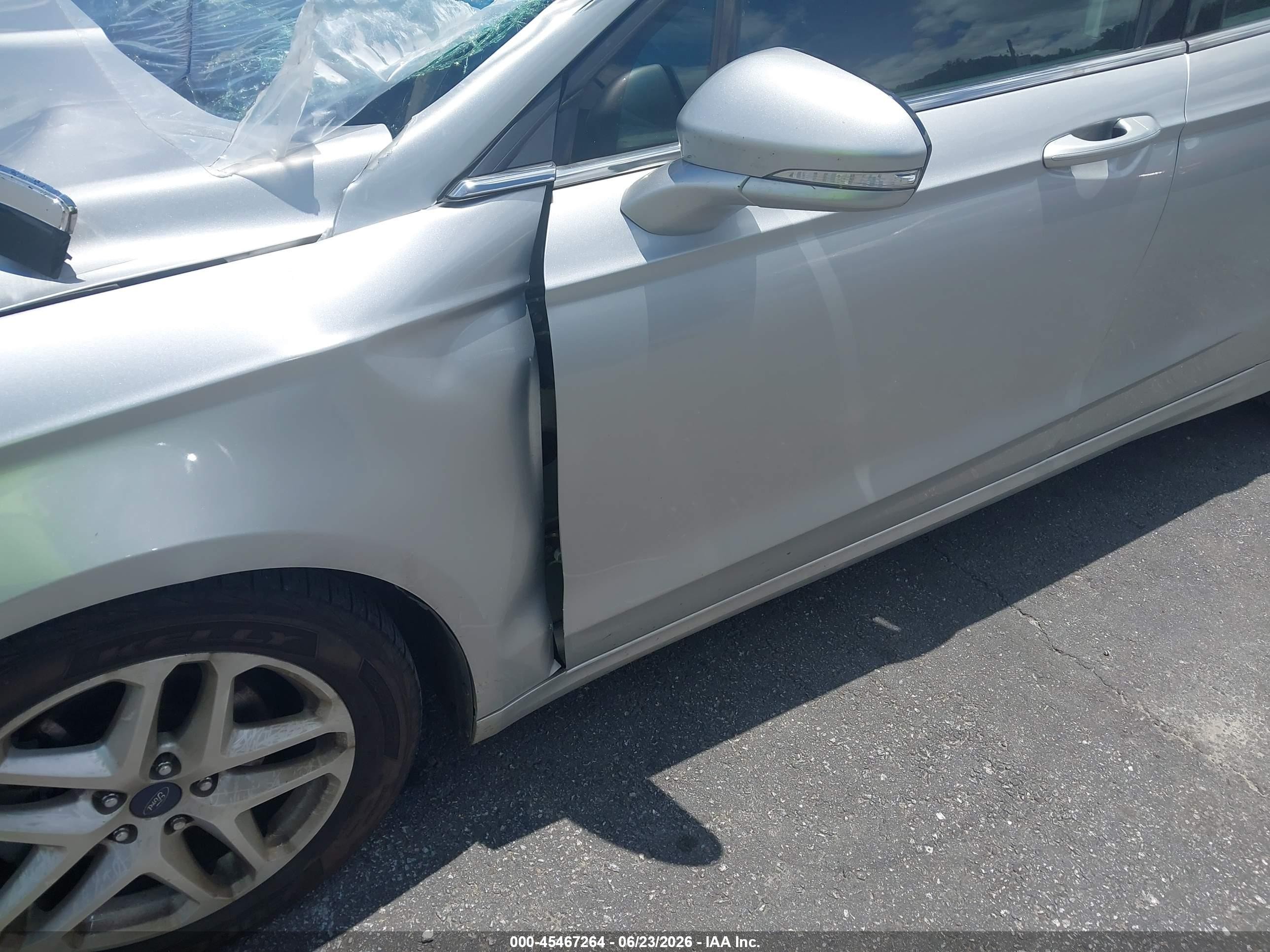 2015 Ford Fusion Se Silver vin: 1FA6P0H74F5114480
