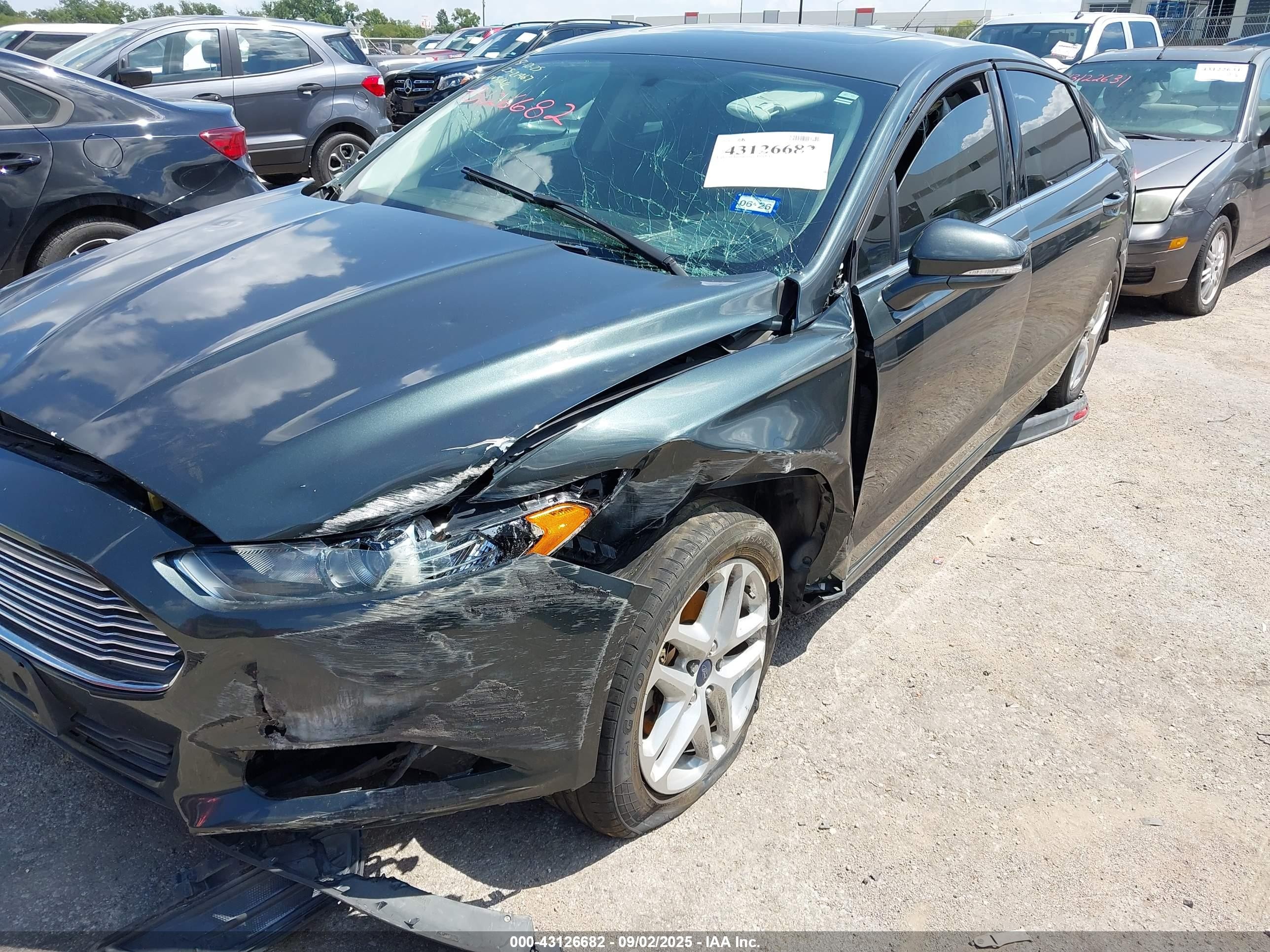 2015 Ford Fusion Se Green vin: 1FA6P0H74F5114771