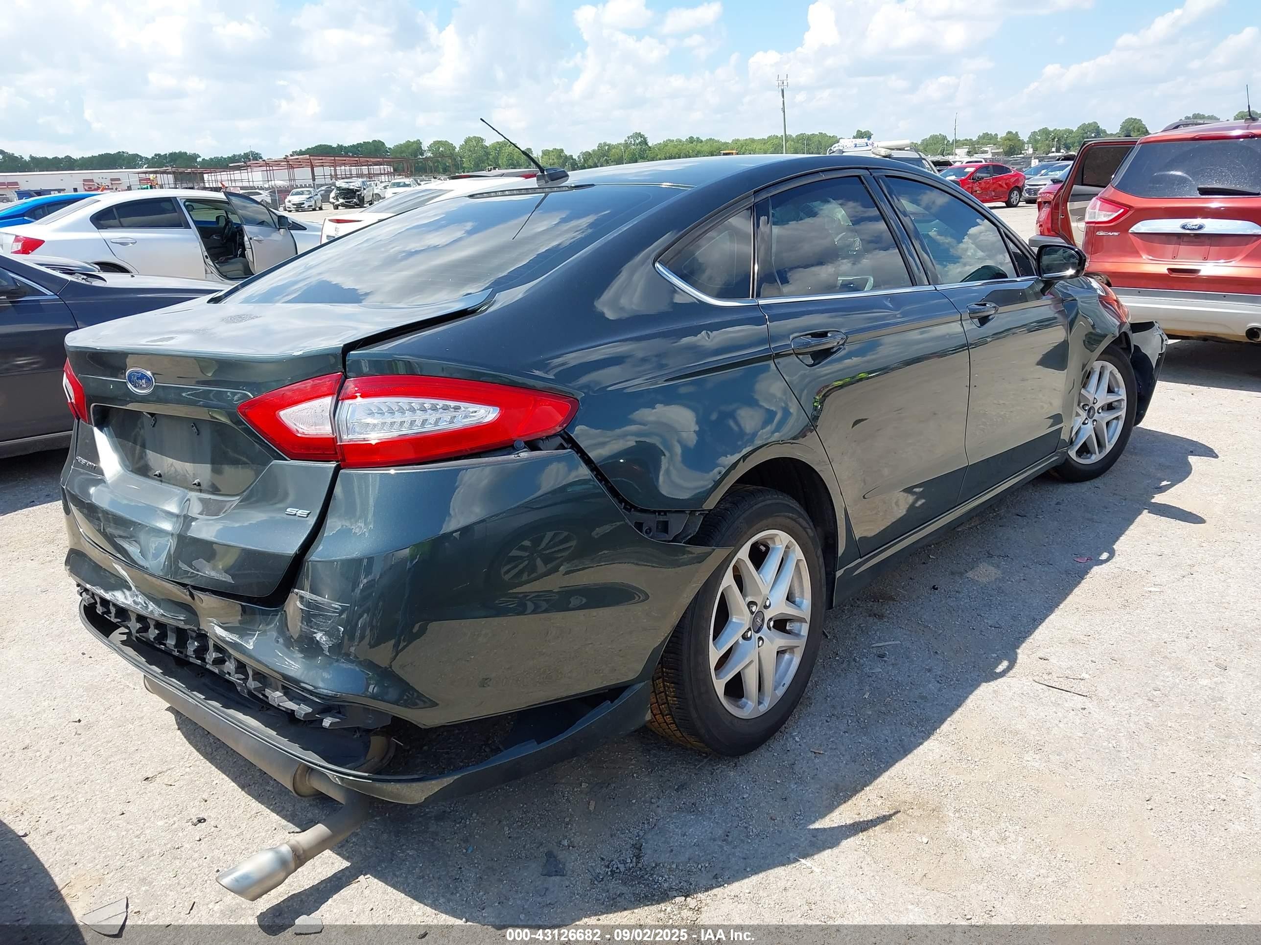 2015 Ford Fusion Se Green vin: 1FA6P0H74F5114771