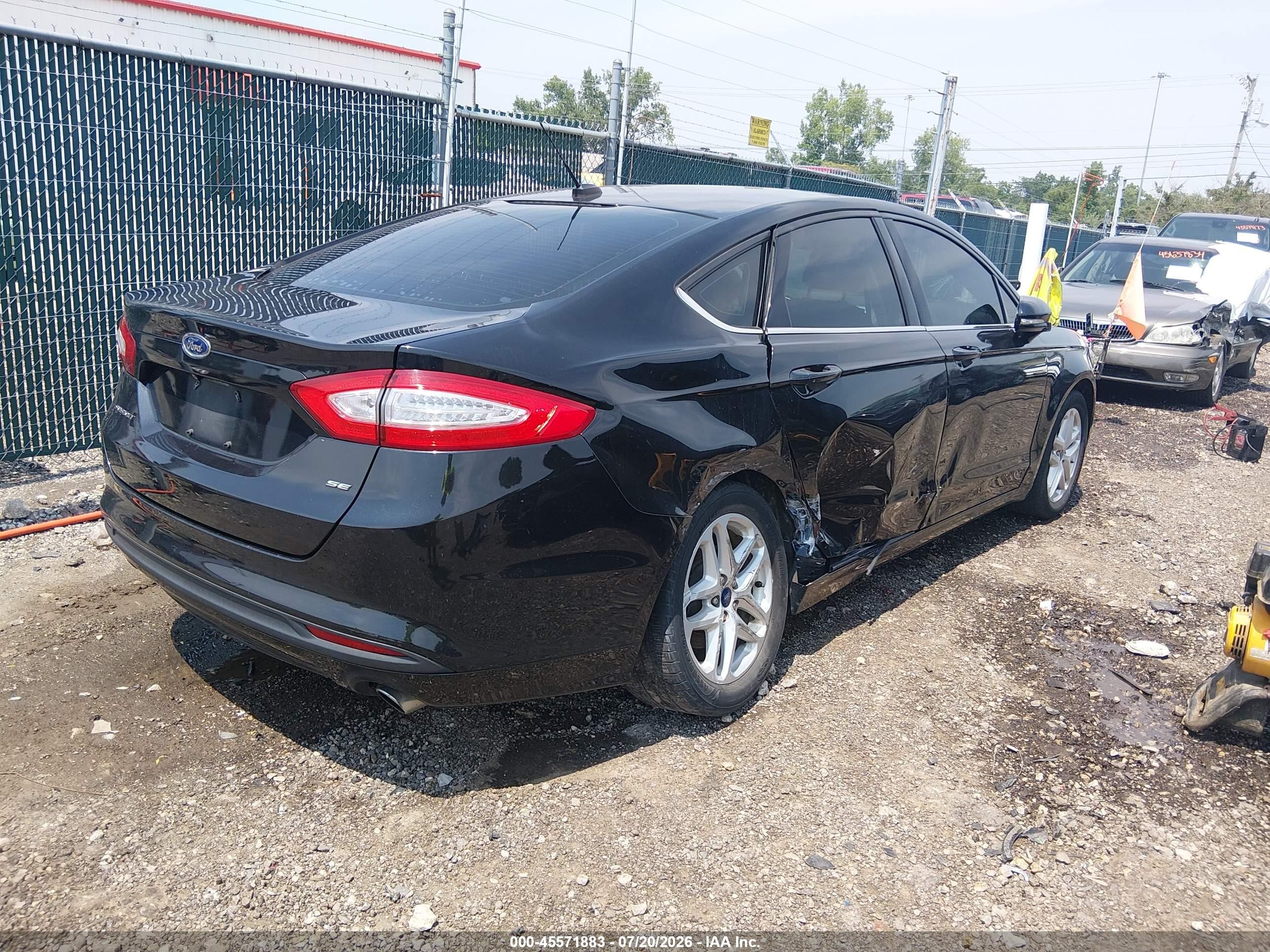 2015 Ford Fusion Se Черный vin: 1FA6P0H74F5120456