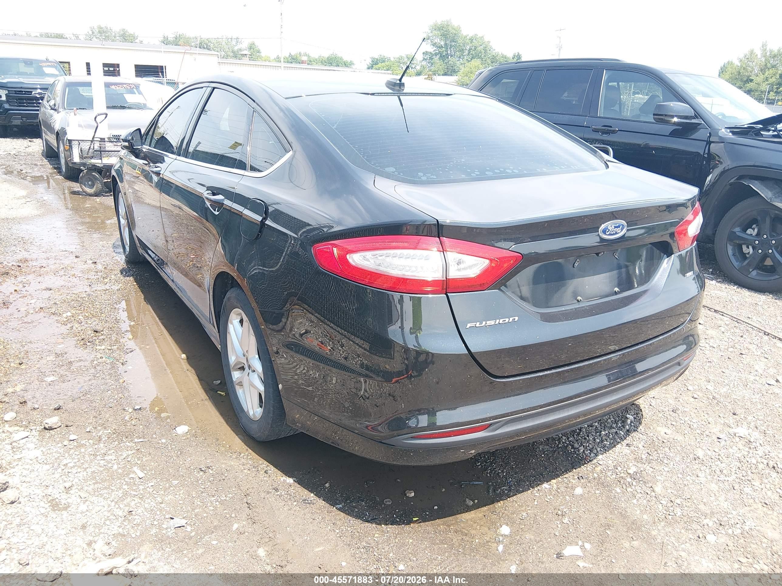 2015 Ford Fusion Se Черный vin: 1FA6P0H74F5120456