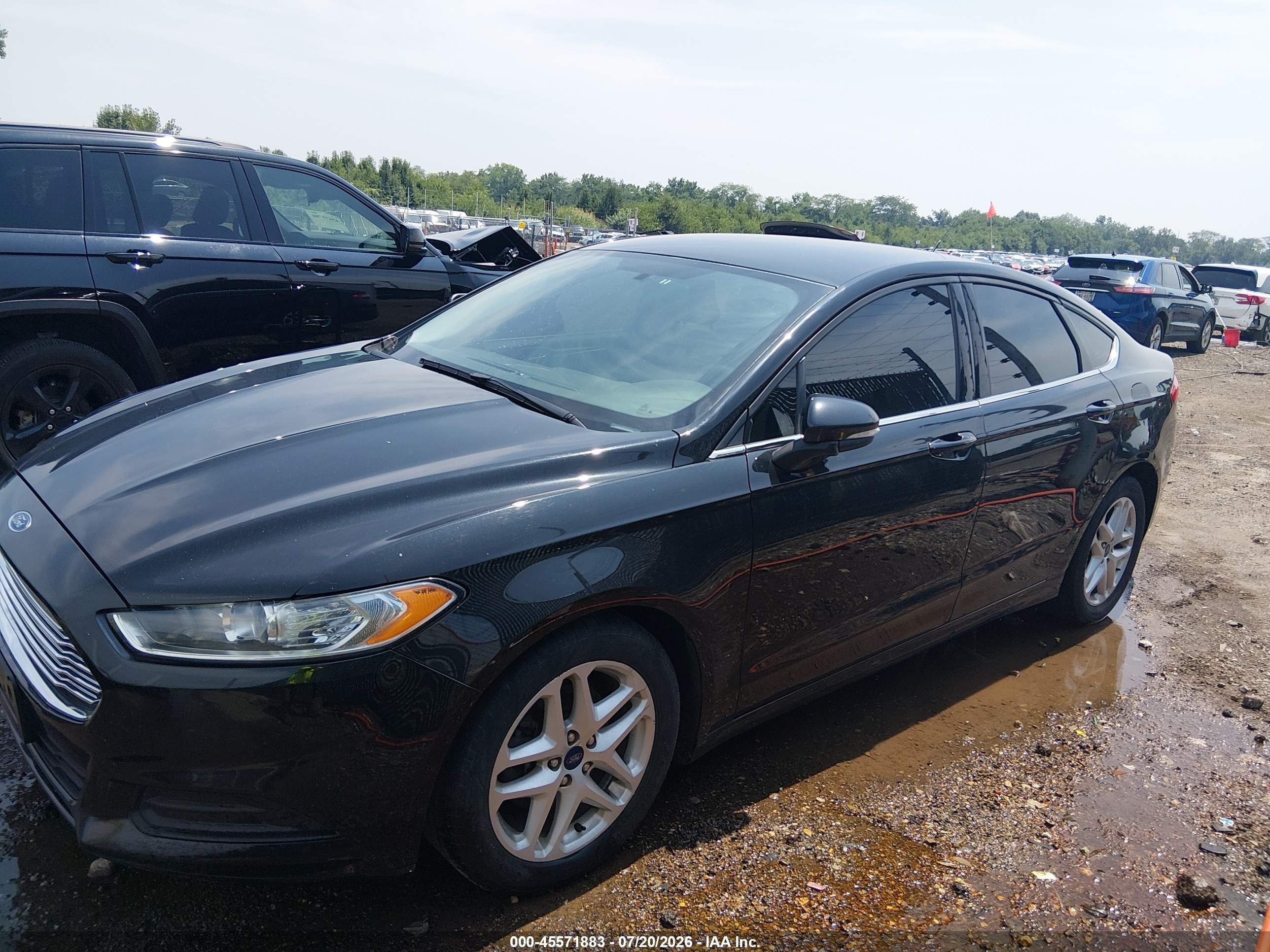 2015 Ford Fusion Se Черный vin: 1FA6P0H74F5120456