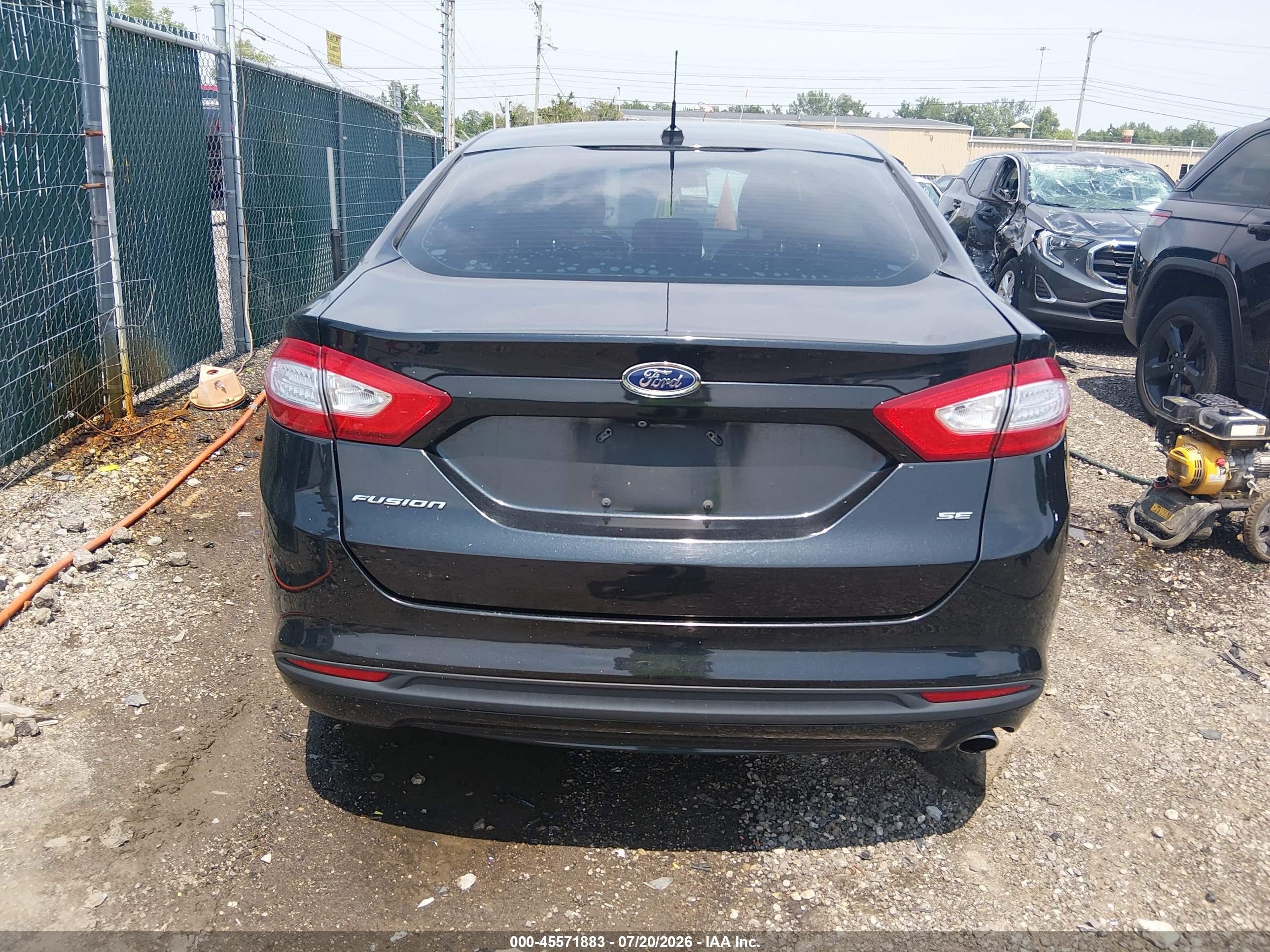 2015 Ford Fusion Se Черный vin: 1FA6P0H74F5120456