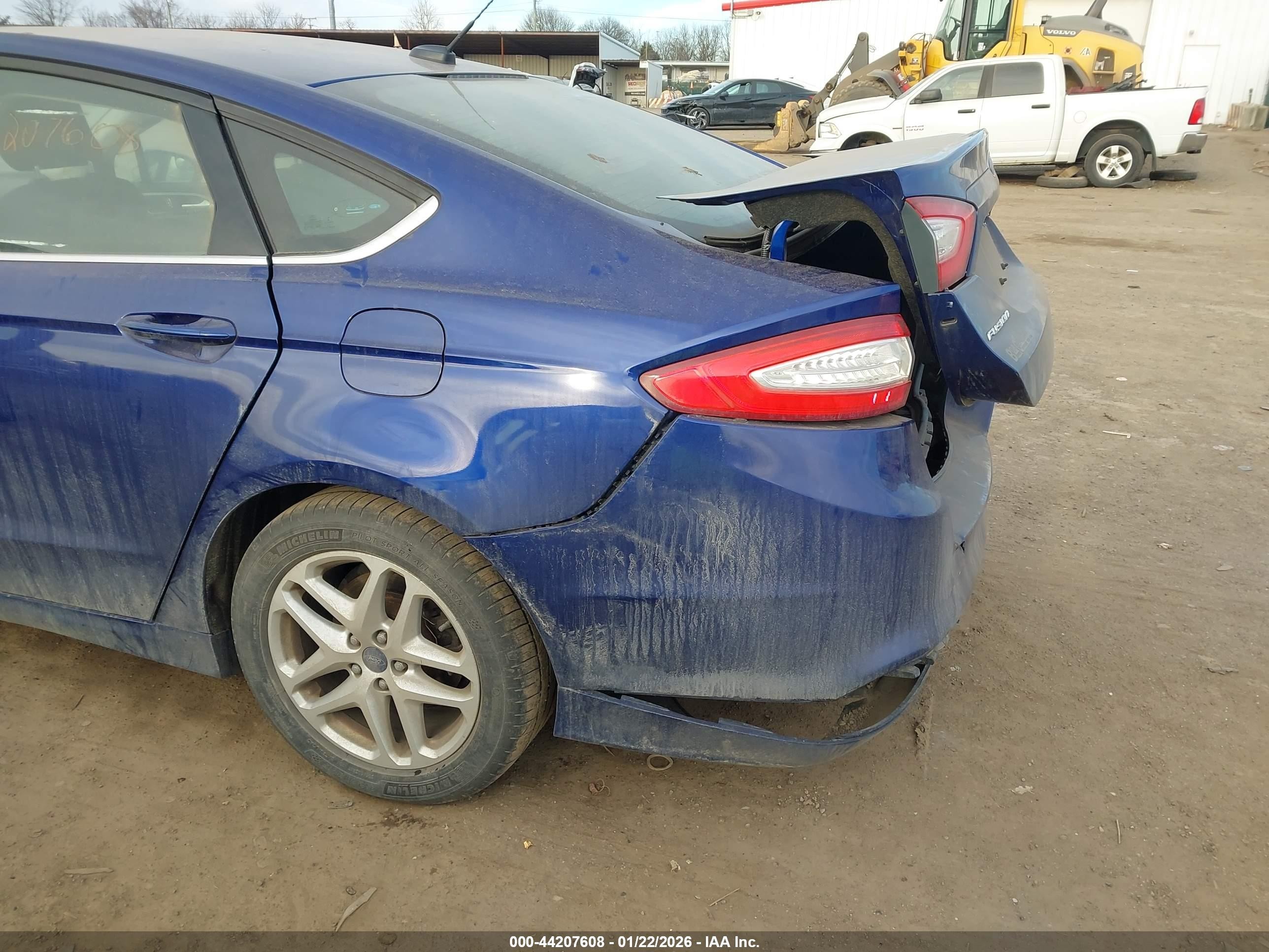 2015 Ford Fusion Se Blue vin: 1FA6P0H74F5125690