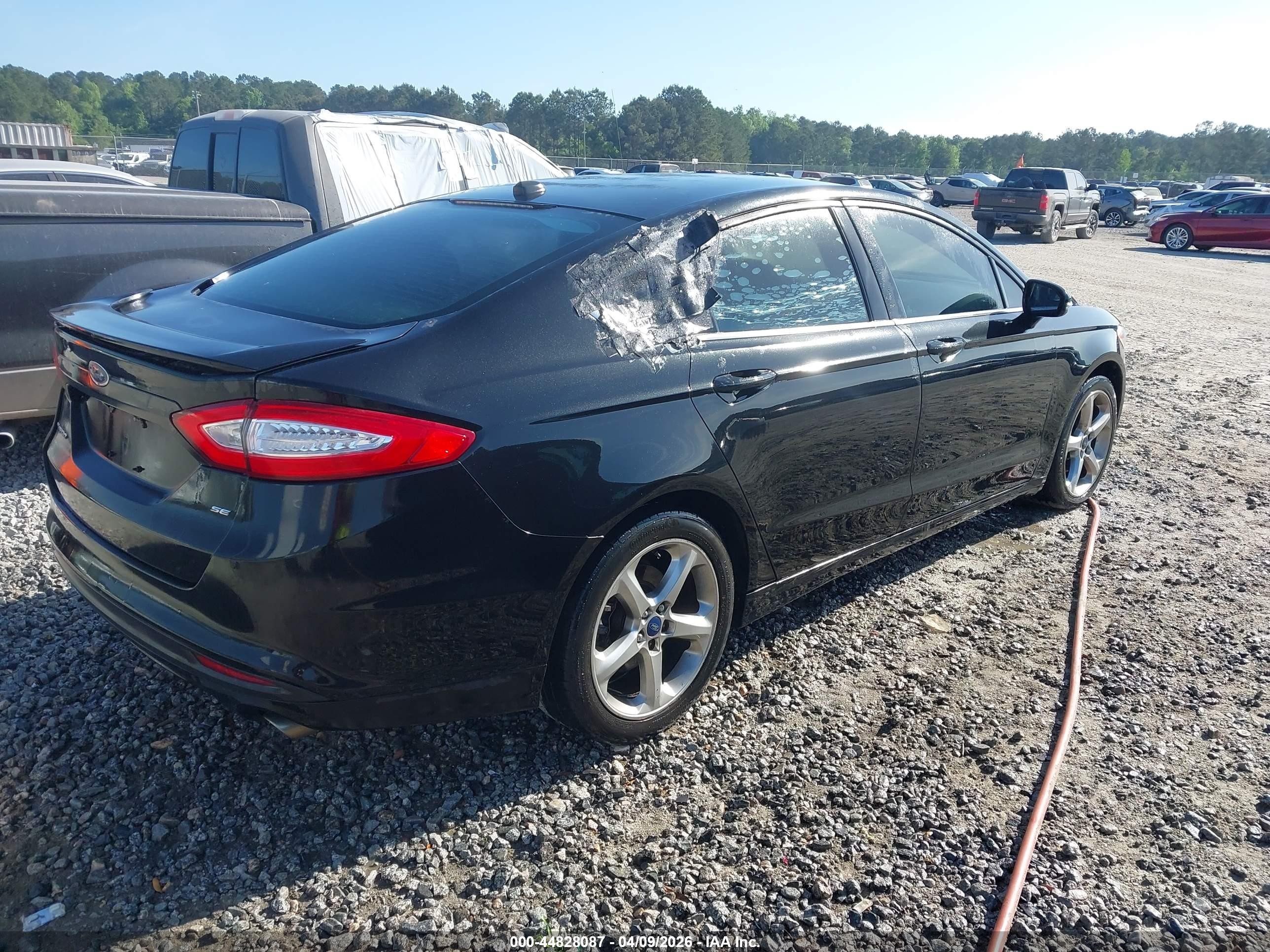 2014 Ford Fusion Se Черный vin: 1FA6P0H75E5365720