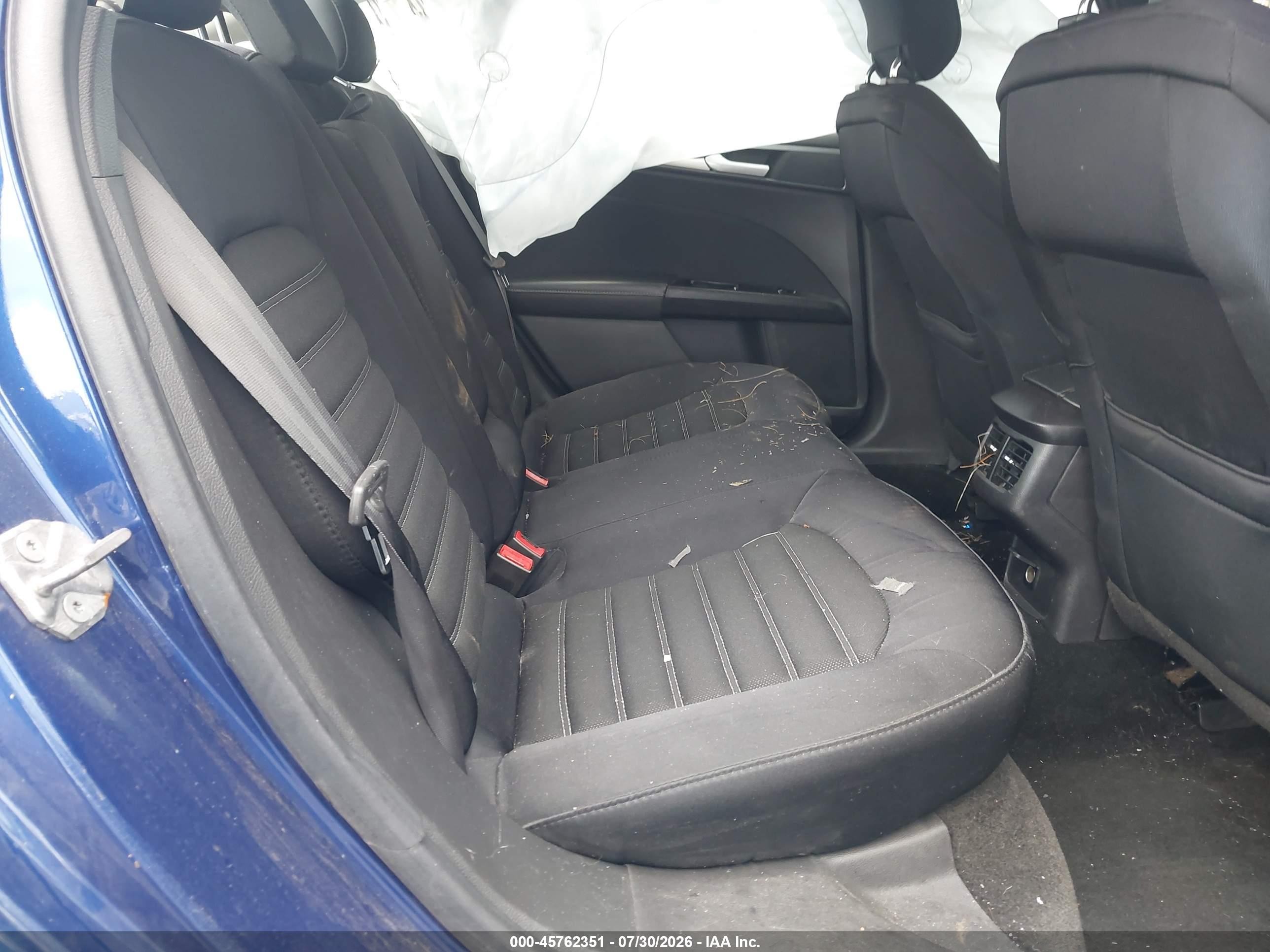 2015 Ford Fusion Se Синий vin: 1FA6P0H75F5102709