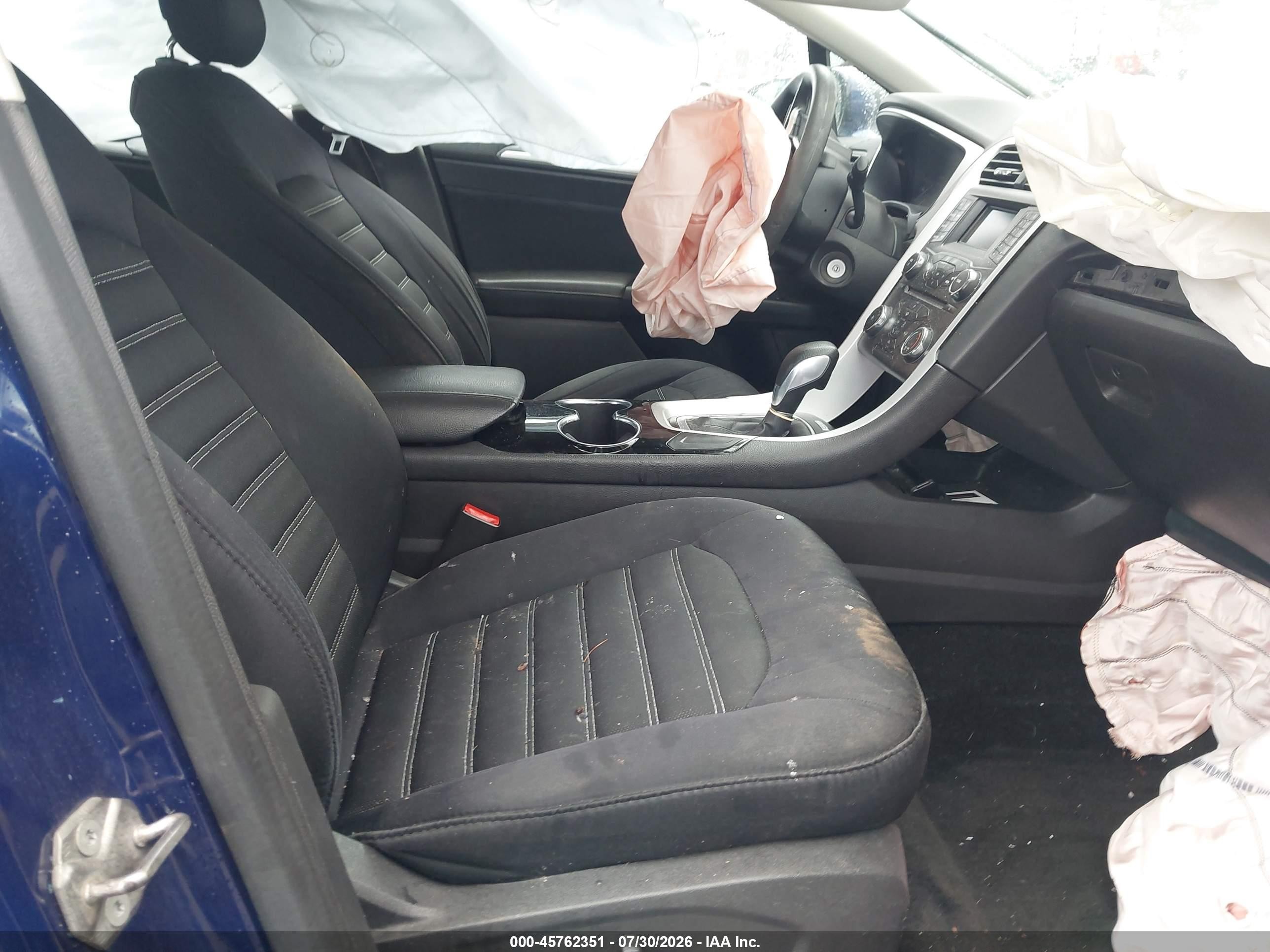 2015 Ford Fusion Se Синий vin: 1FA6P0H75F5102709
