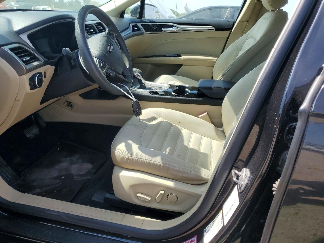 2015 Ford Fusion Se Black vin: 1FA6P0H75F5113886