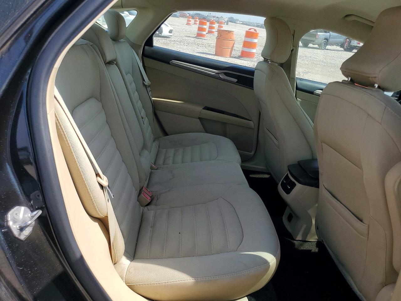 2015 Ford Fusion Se Black vin: 1FA6P0H75F5113886