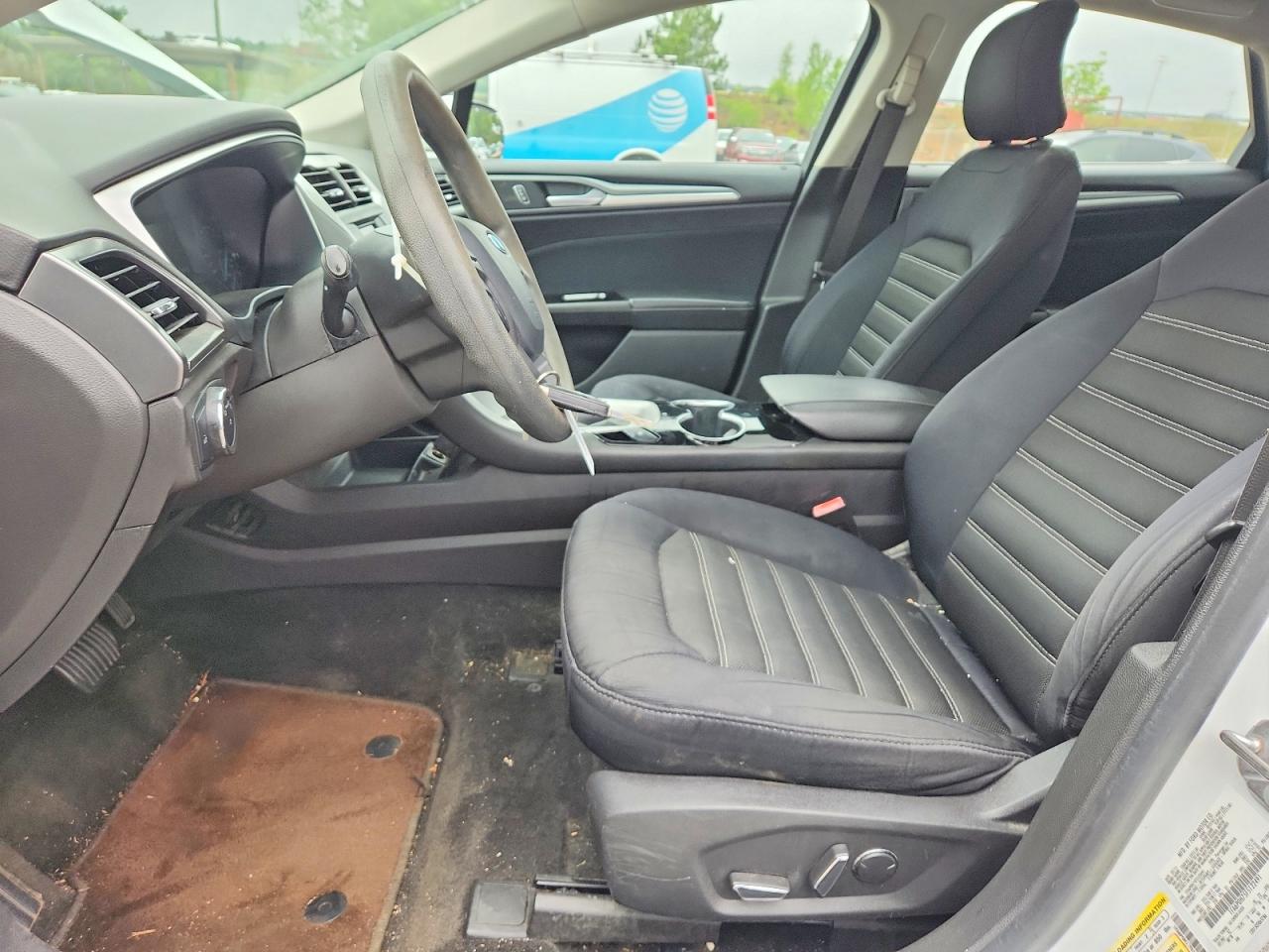 2015 Ford Fusion Se White vin: 1FA6P0H75F5122491