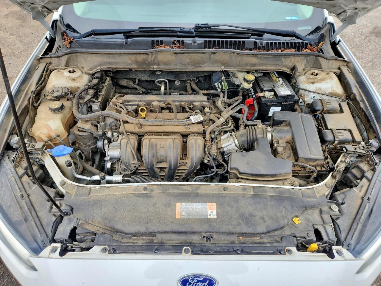 2015 Ford Fusion Se White vin: 1FA6P0H75F5122491