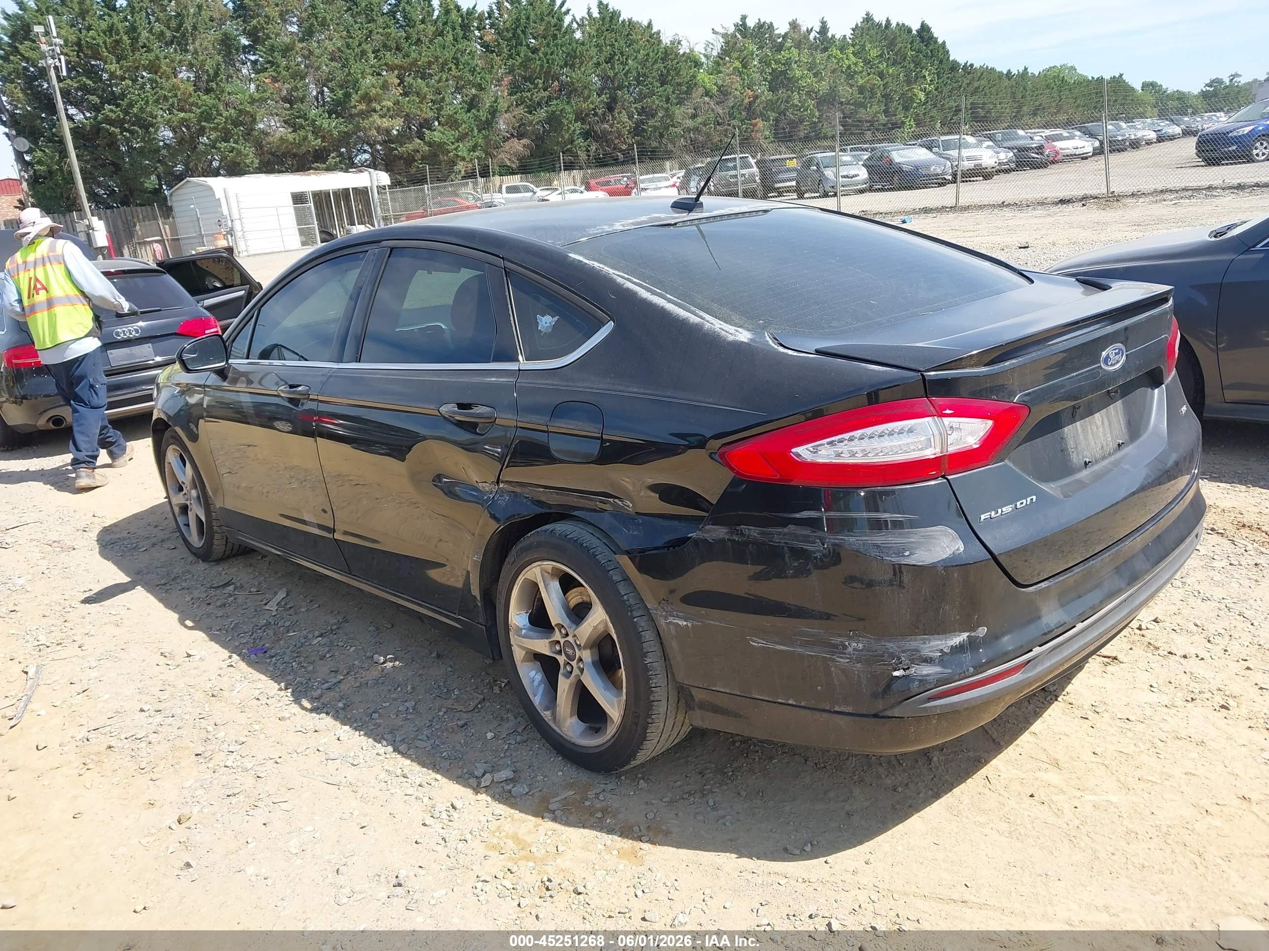 2014 Ford Fusion Se Черный vin: 1FA6P0H76E5370229