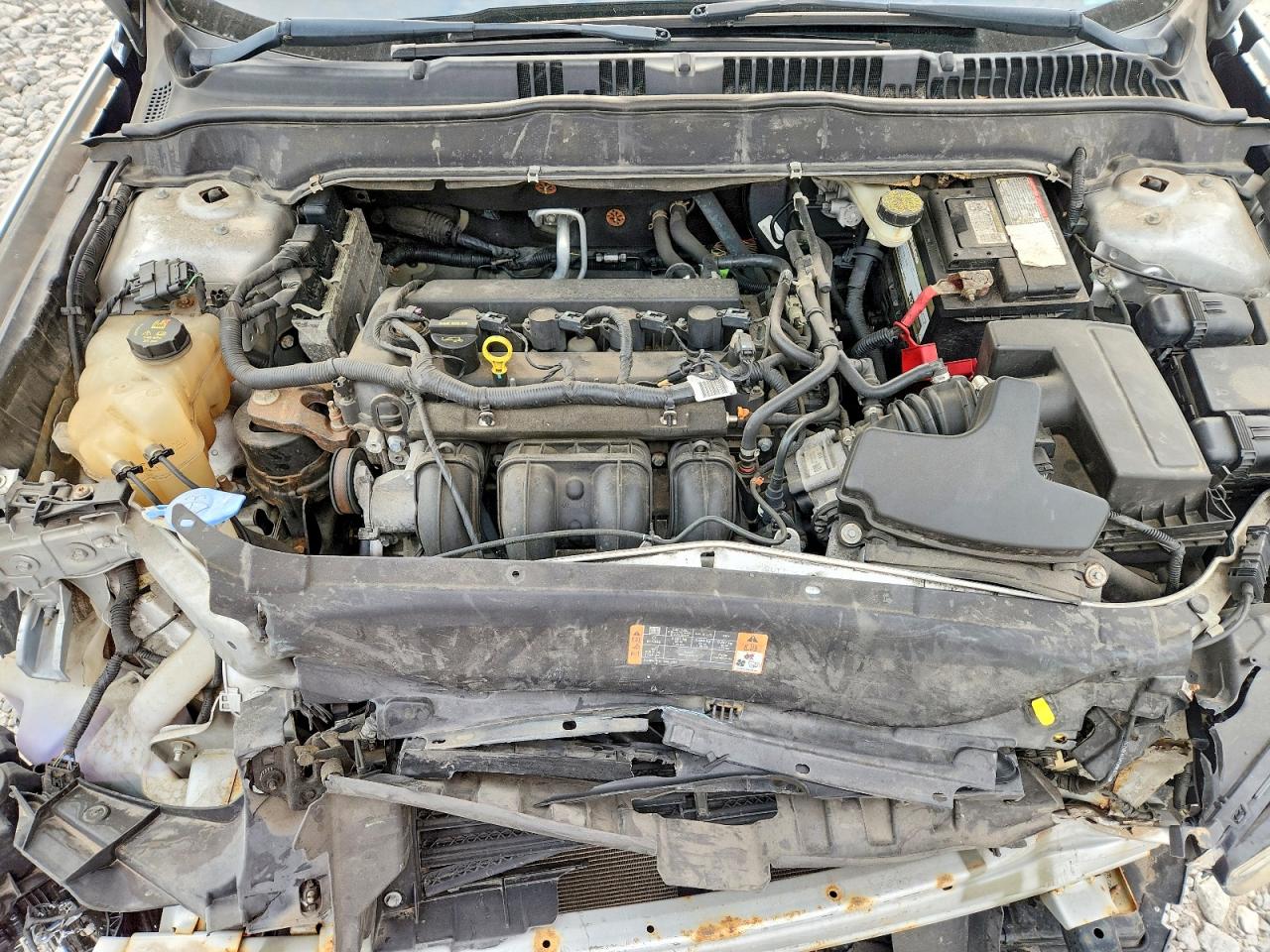 2014 Ford Fusion Se Серебряный vin: 1FA6P0H76E5378248