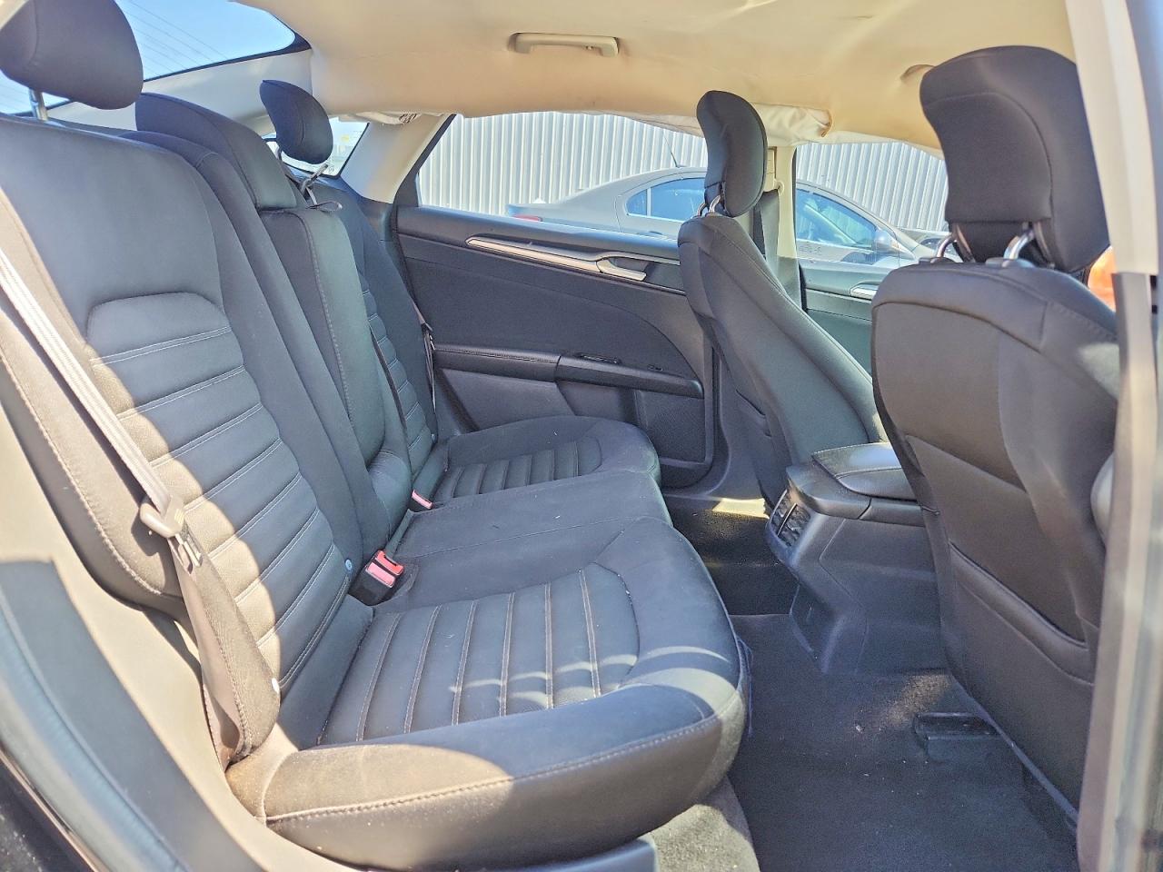 2014 Ford Fusion Se Black vin: 1FA6P0H76E5397348