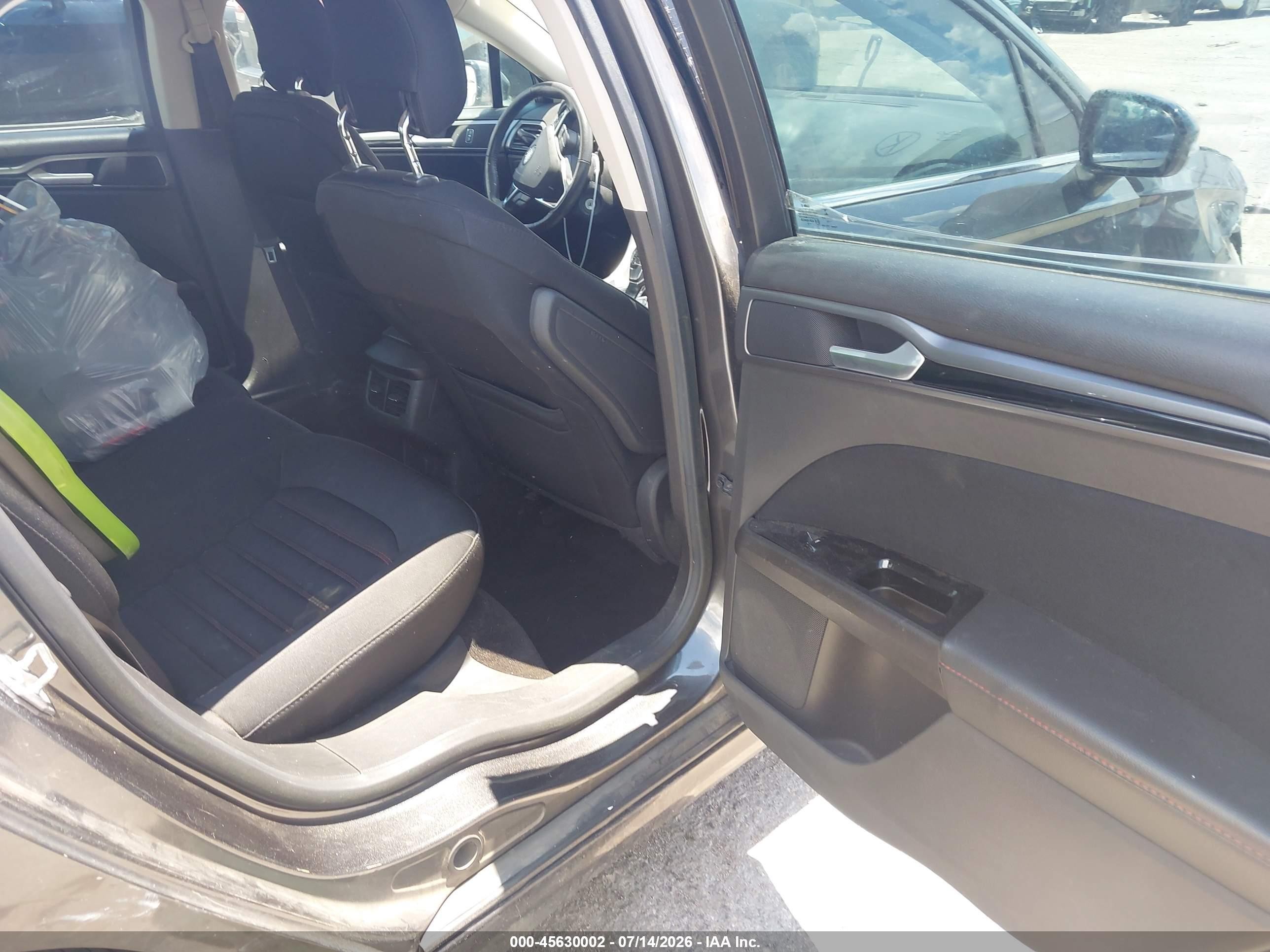 2015 Ford Fusion Se Gray vin: 1FA6P0H76F5106638