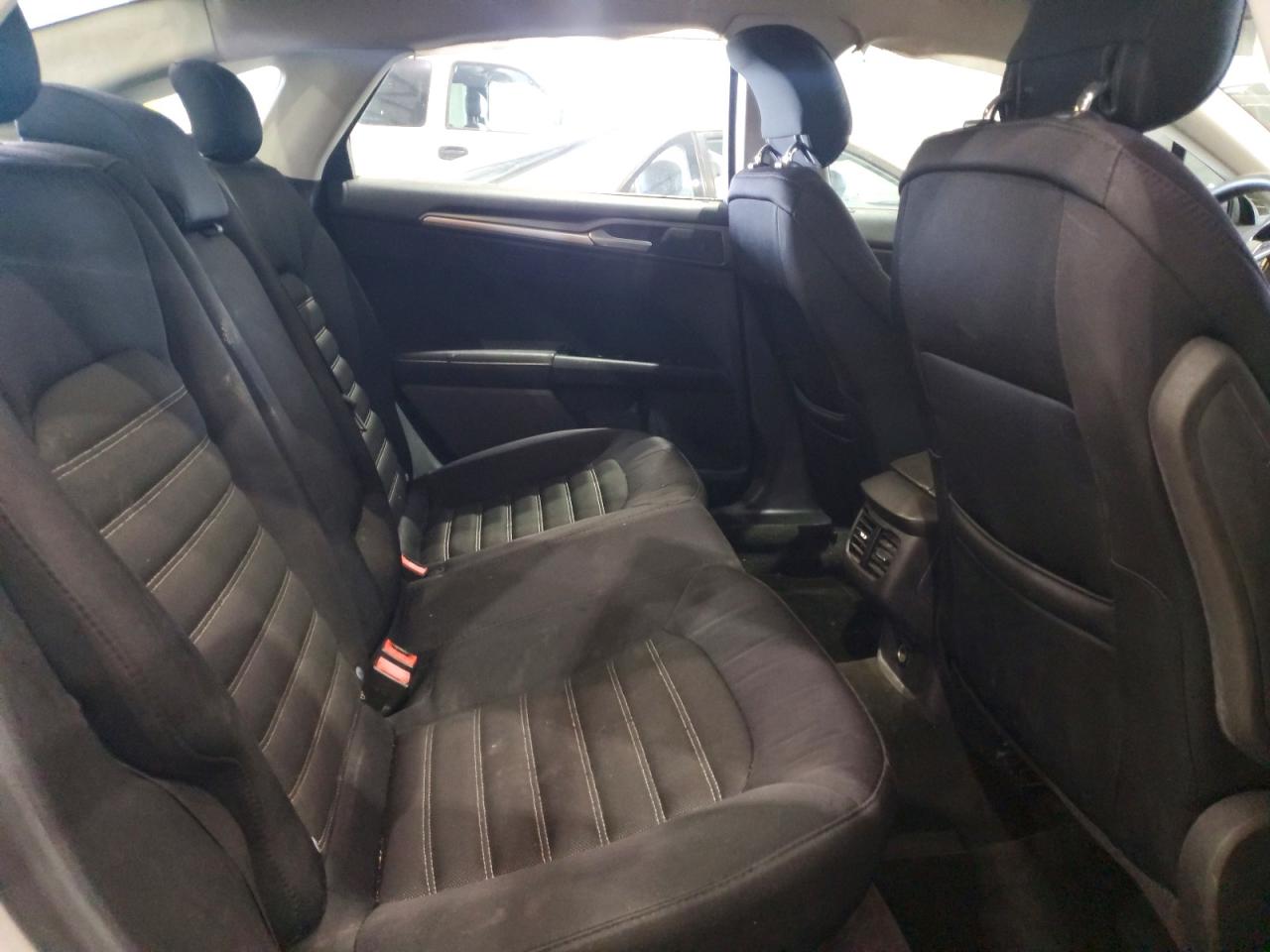 2015 Ford Fusion Se Silver vin: 1FA6P0H76F5111967