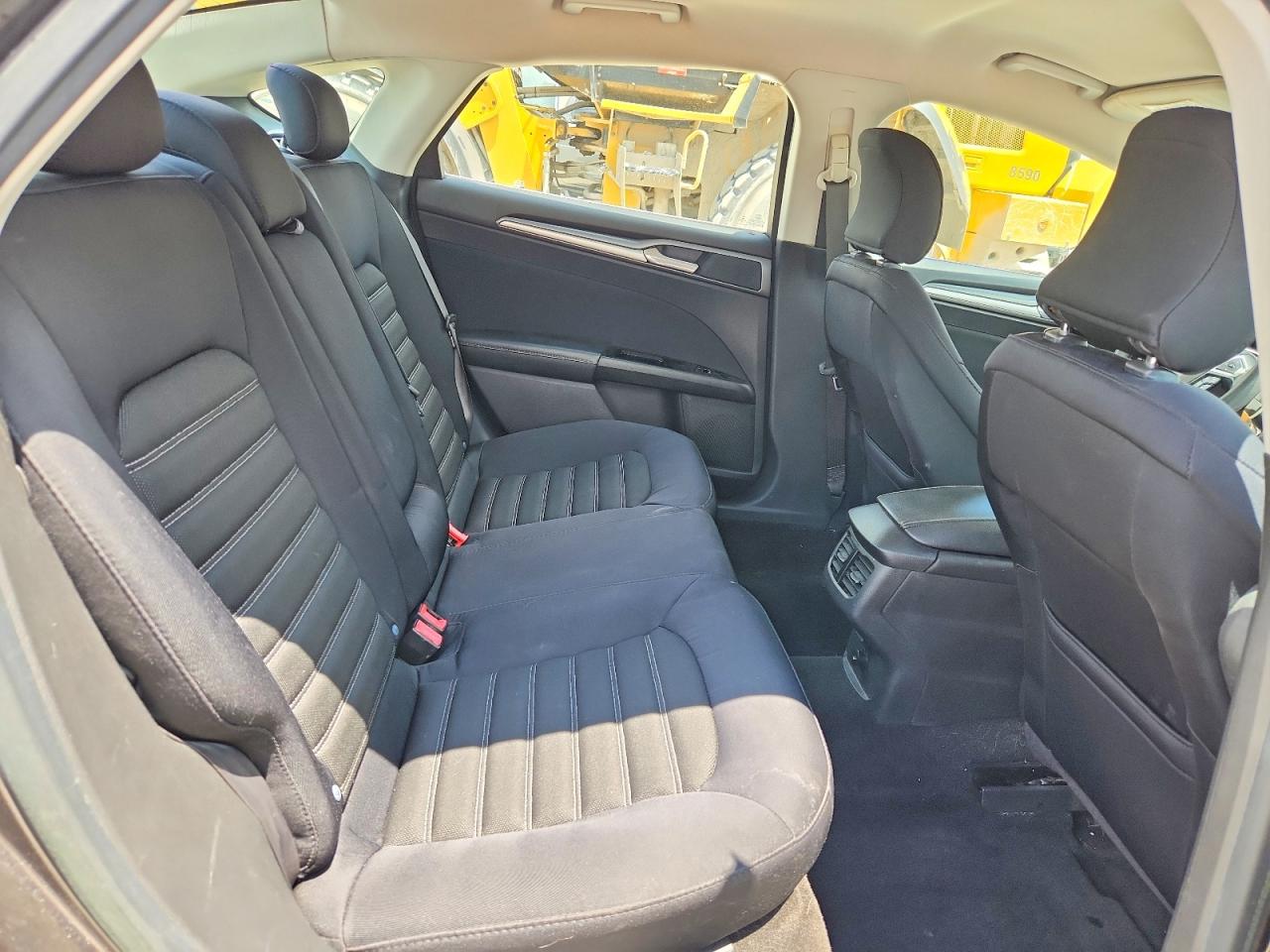2015 Ford Fusion Se Gray vin: 1FA6P0H76F5123567