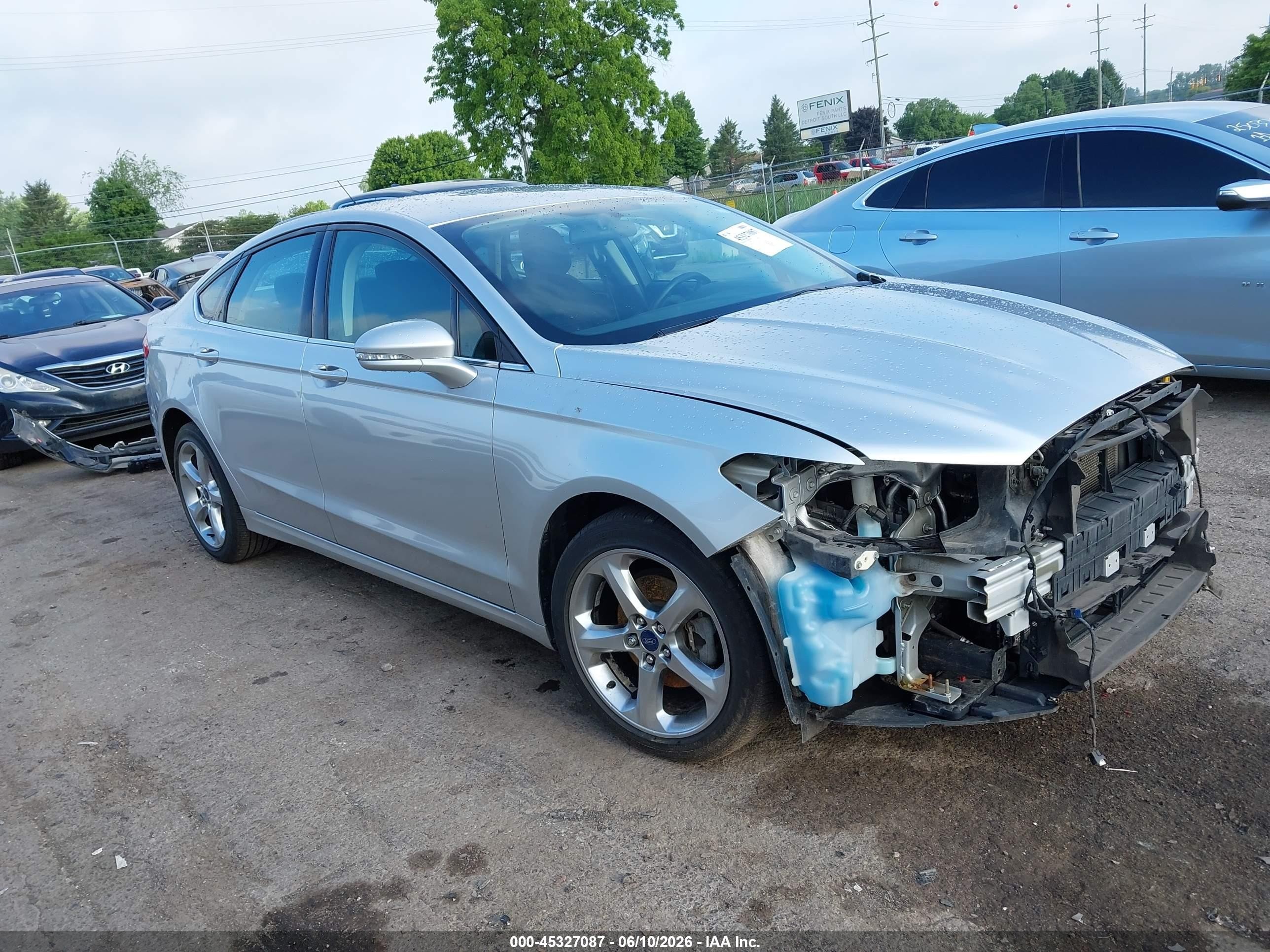 2014 Ford Fusion Se Silver vin: 1FA6P0H77E5402122