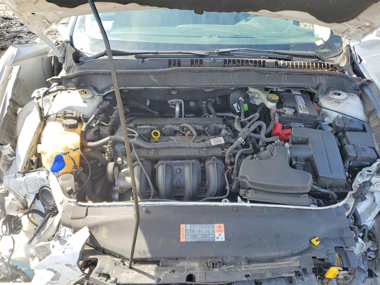 2015 Ford Fusion Se White vin: 1FA6P0H77F5130530