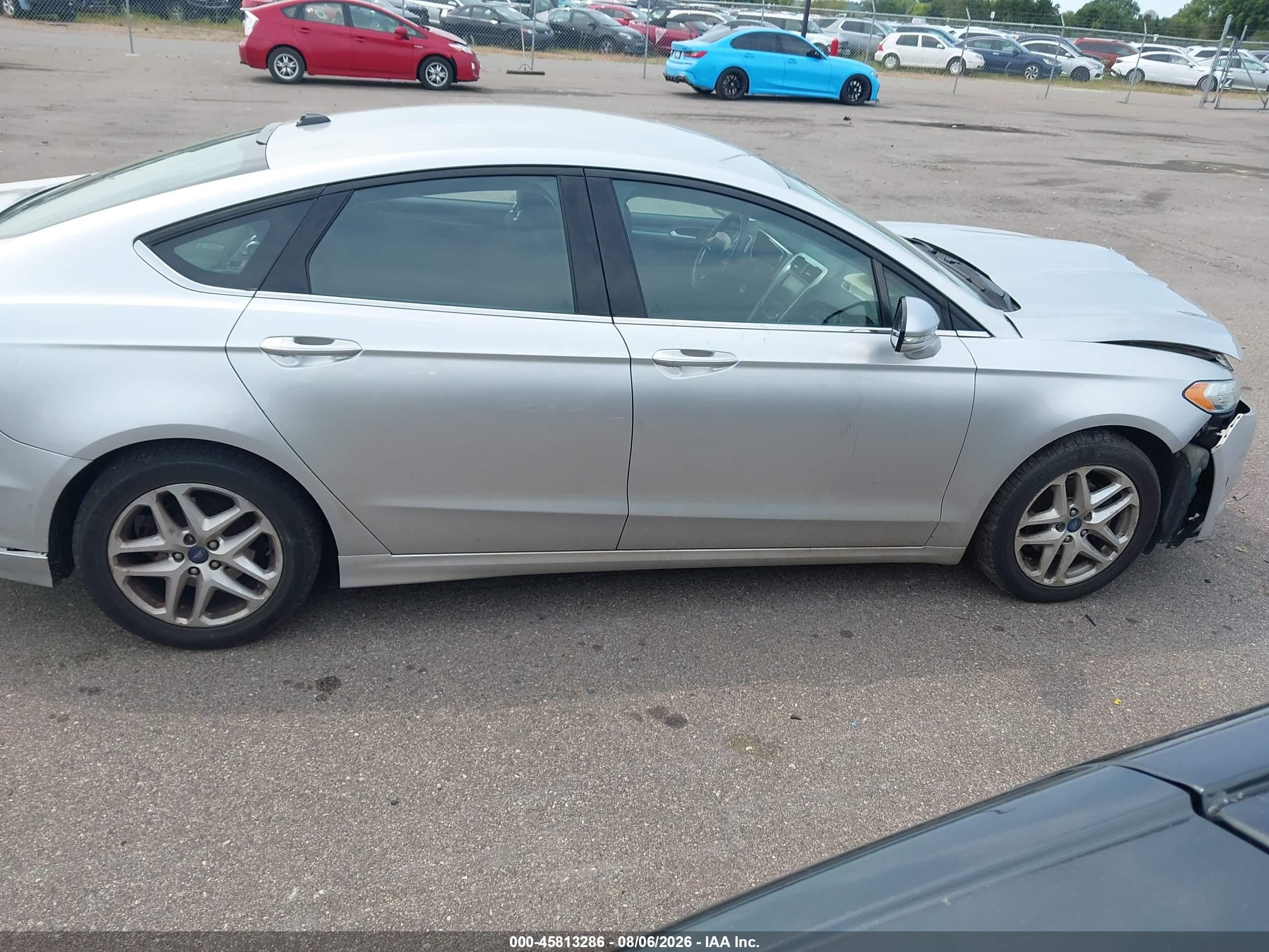 2014 Ford Fusion Se Silver vin: 1FA6P0H78E5371270