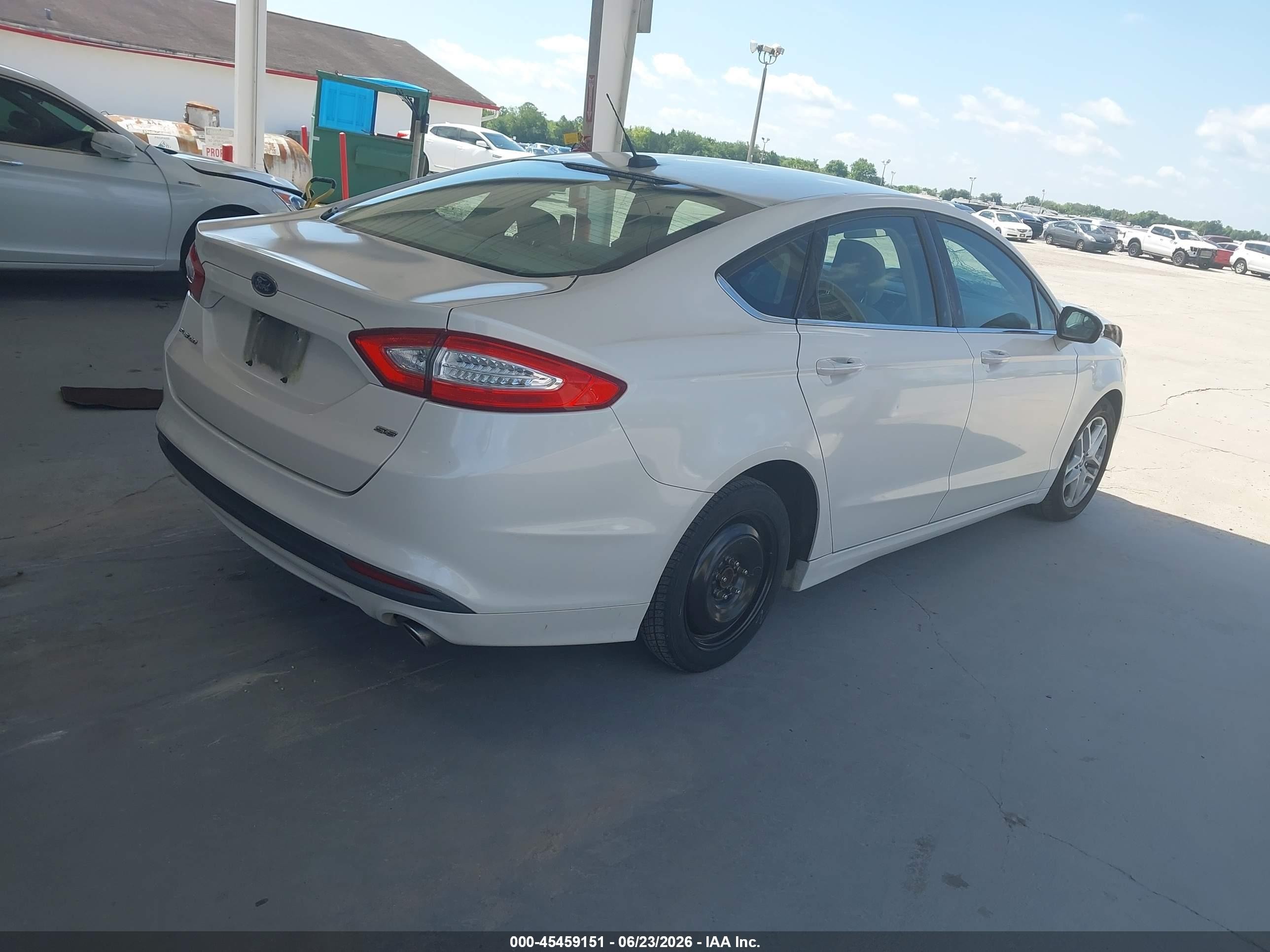 2014 Ford Fusion Se Белый vin: 1FA6P0H78E5374430