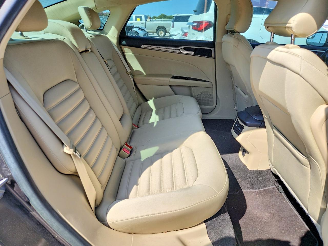 2015 Ford Fusion Se Угольный vin: 1FA6P0H78F5121349