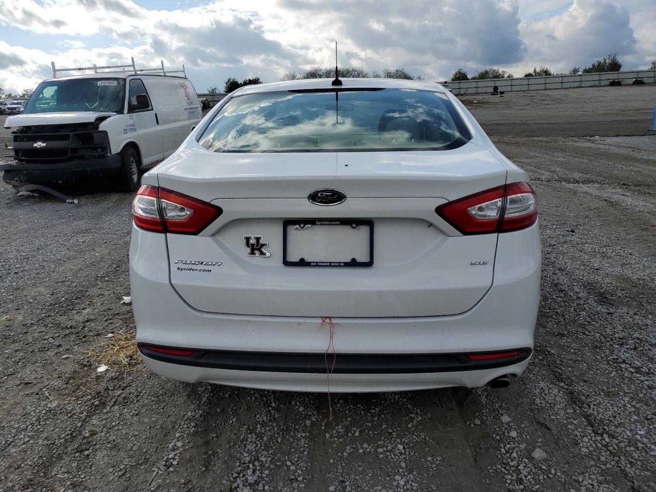 2014 Ford Fusion Se White vin: 1FA6P0H79E5366000