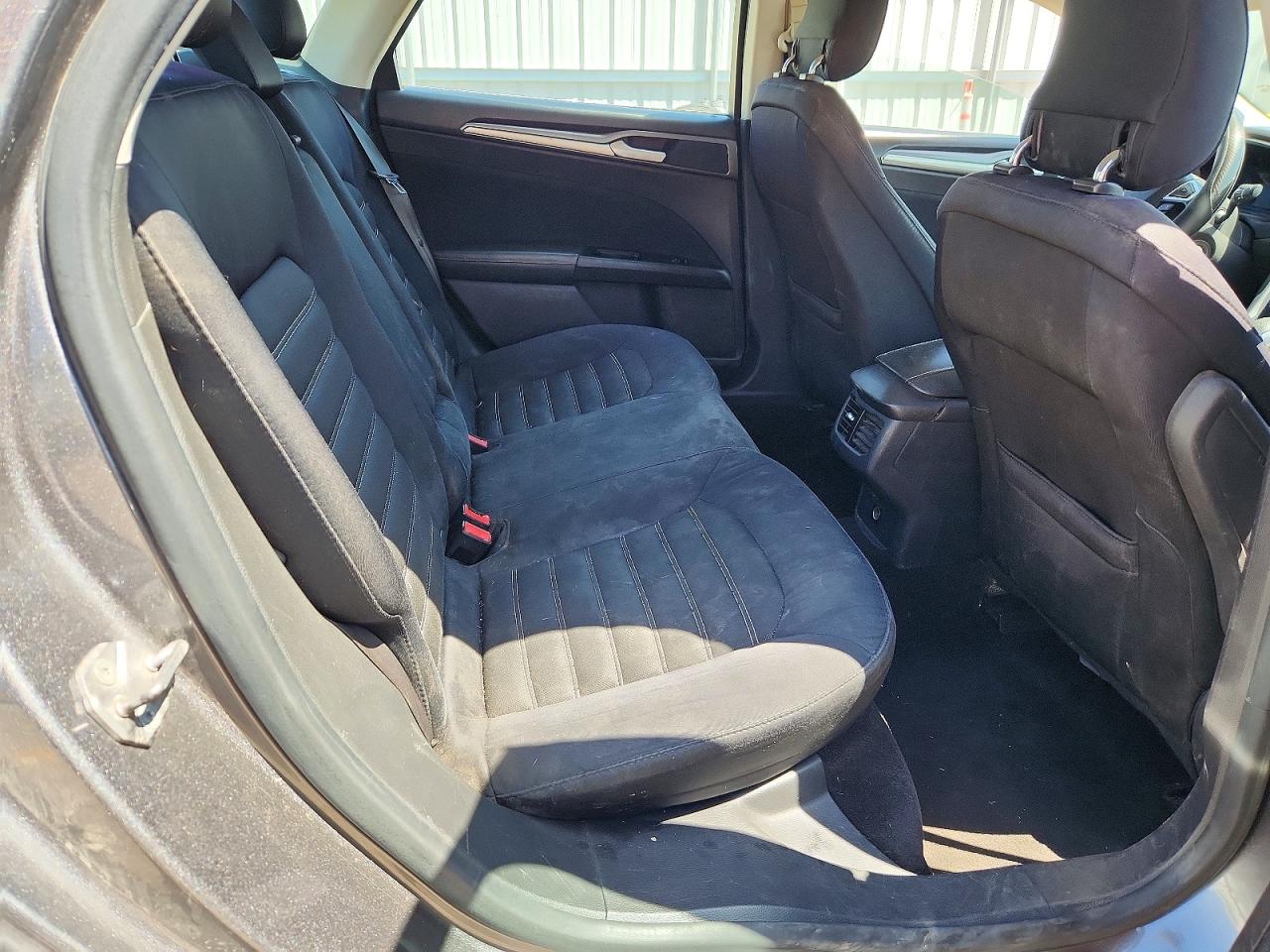 2014 Ford Fusion Se Gray vin: 1FA6P0H79E5375800