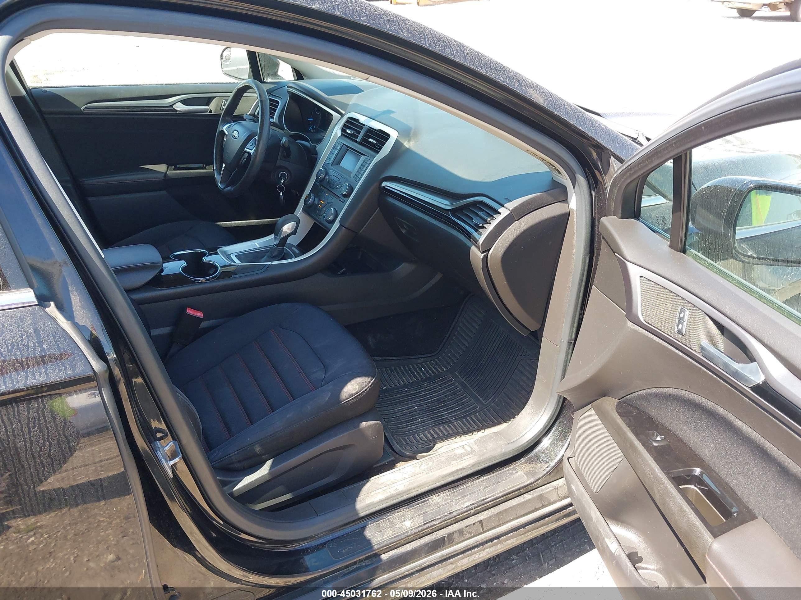 2014 Ford Fusion Se Черный vin: 1FA6P0H79E5390782