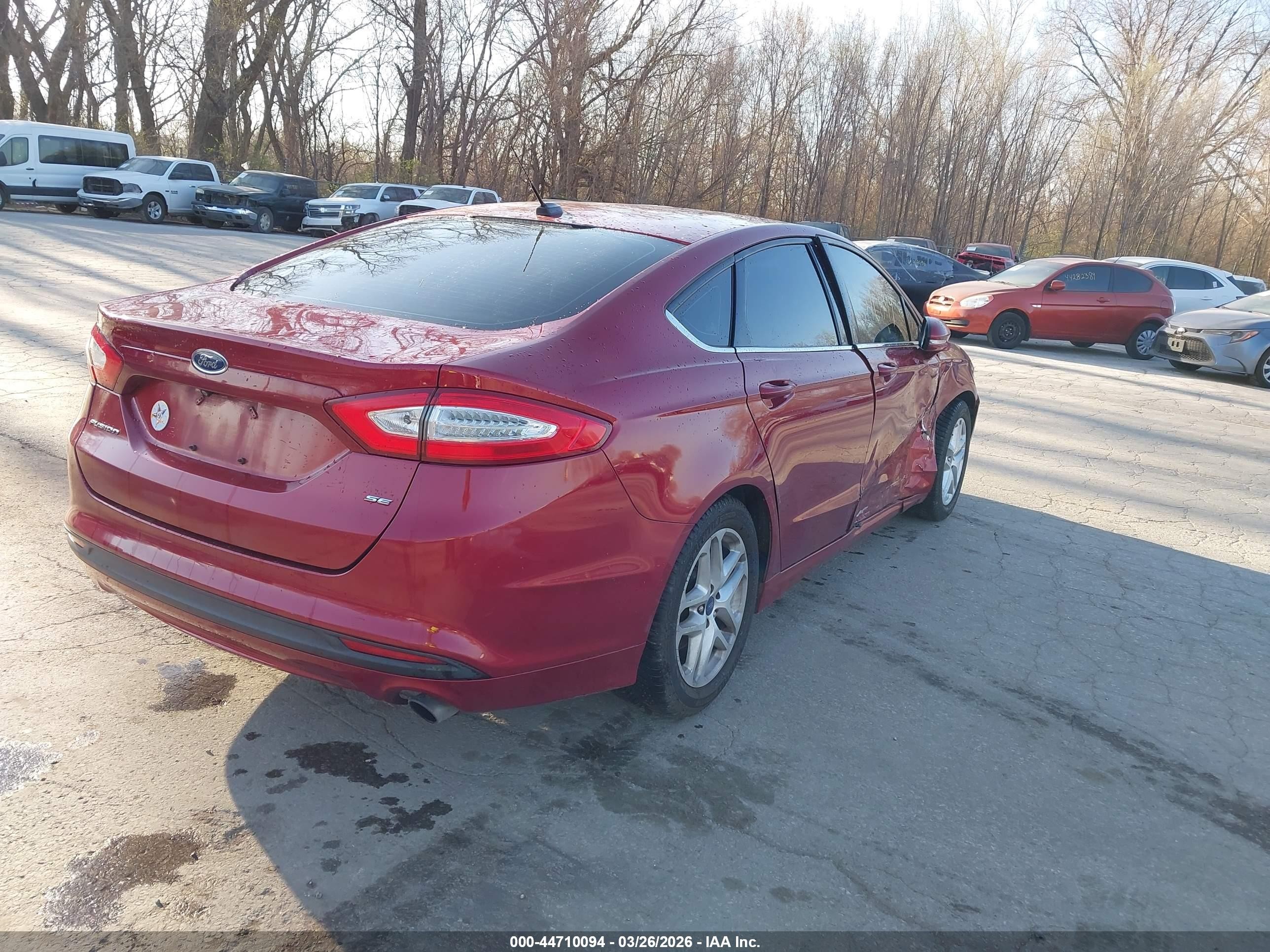 2015 Ford Fusion Se Red vin: 1FA6P0H7XF5102186