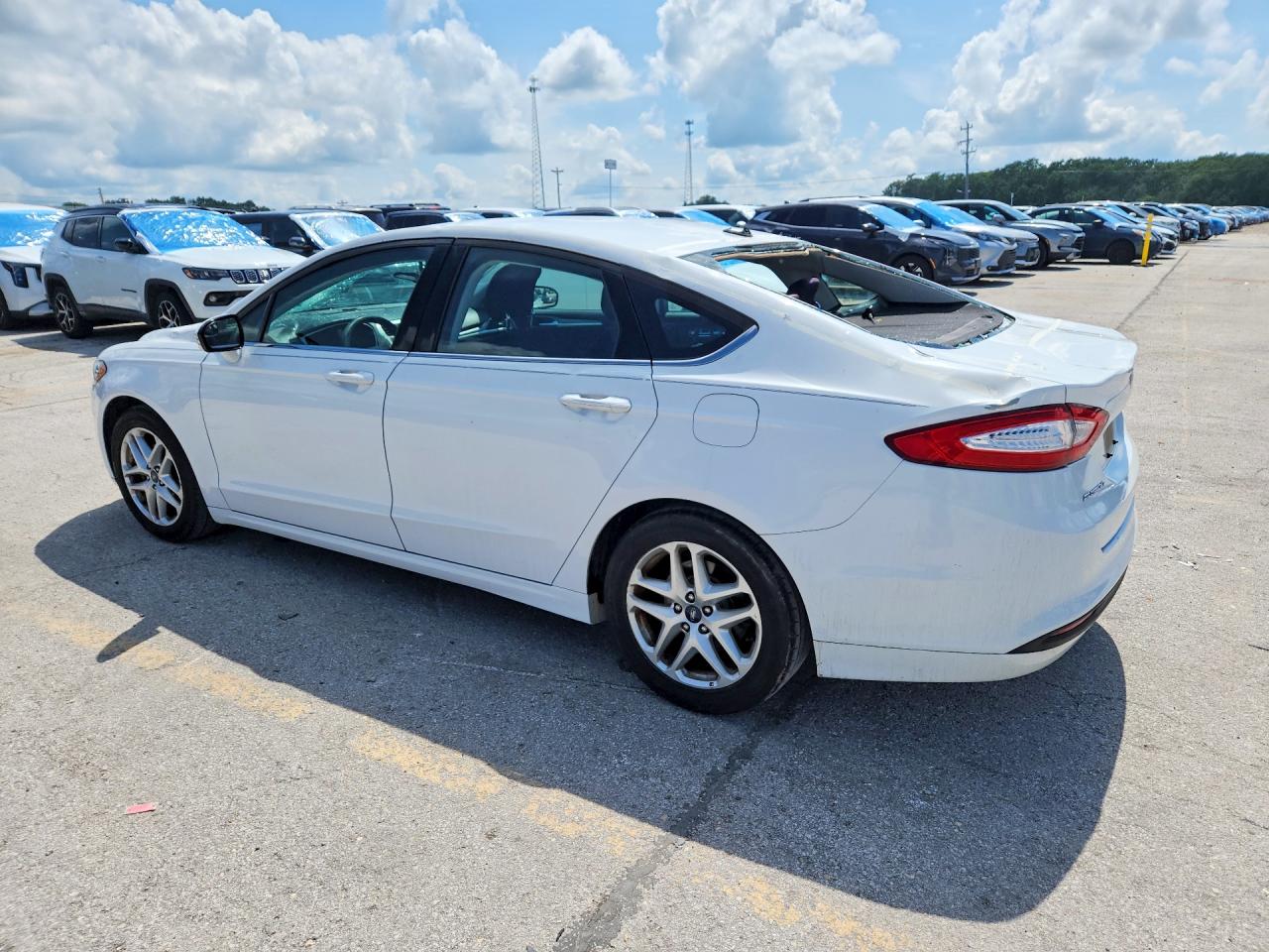 2015 Ford Fusion Se White vin: 1FA6P0H7XF5109820