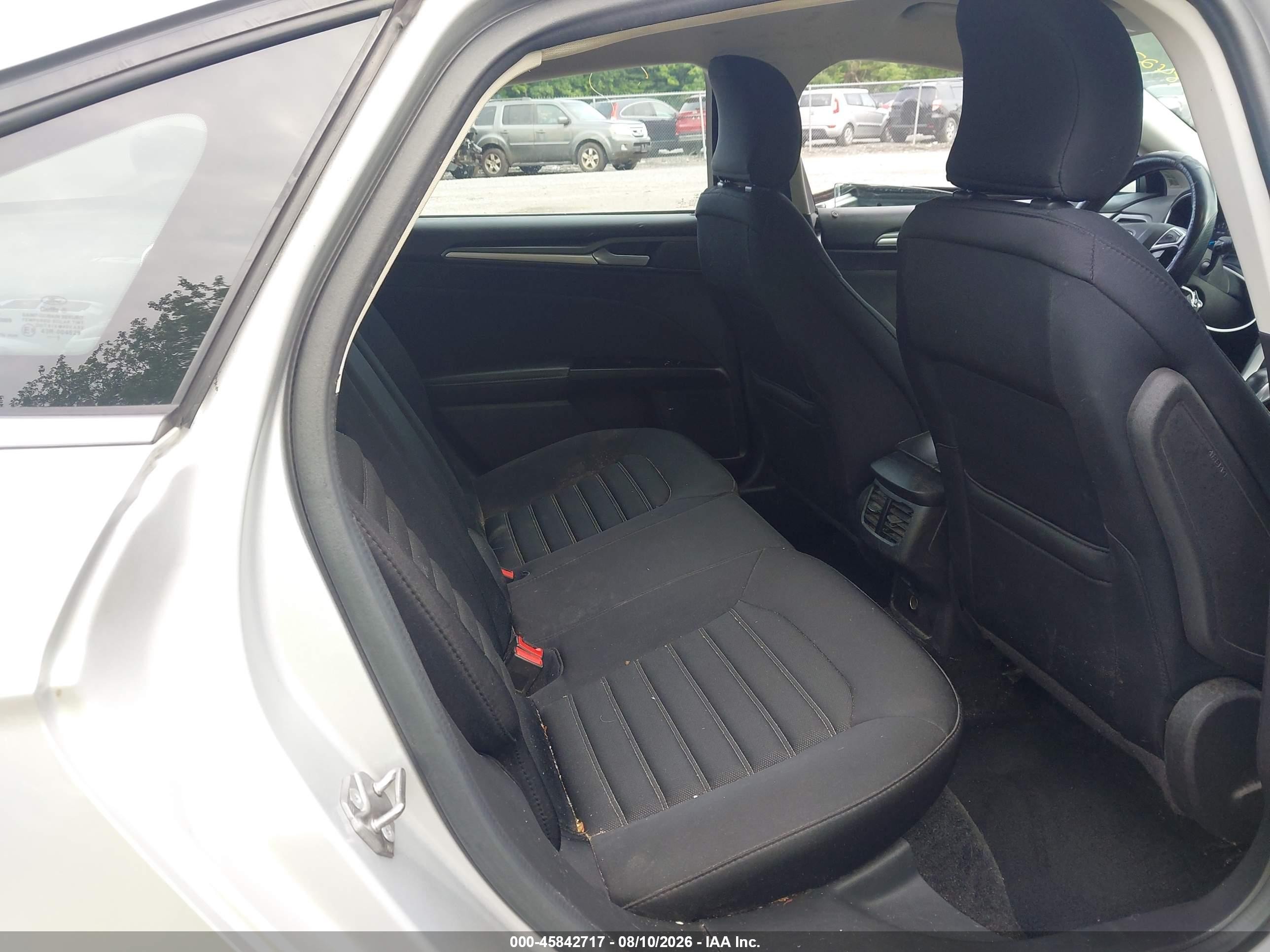 2015 Ford Fusion Se Silver vin: 1FA6P0H7XF5129629