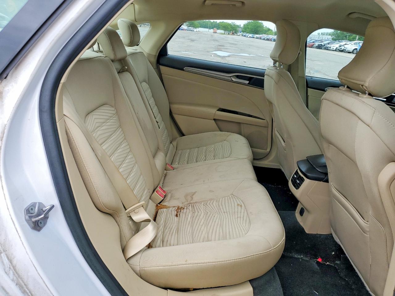 2016 Ford Fusion Se White vin: 1FA6P0H7XG5101668
