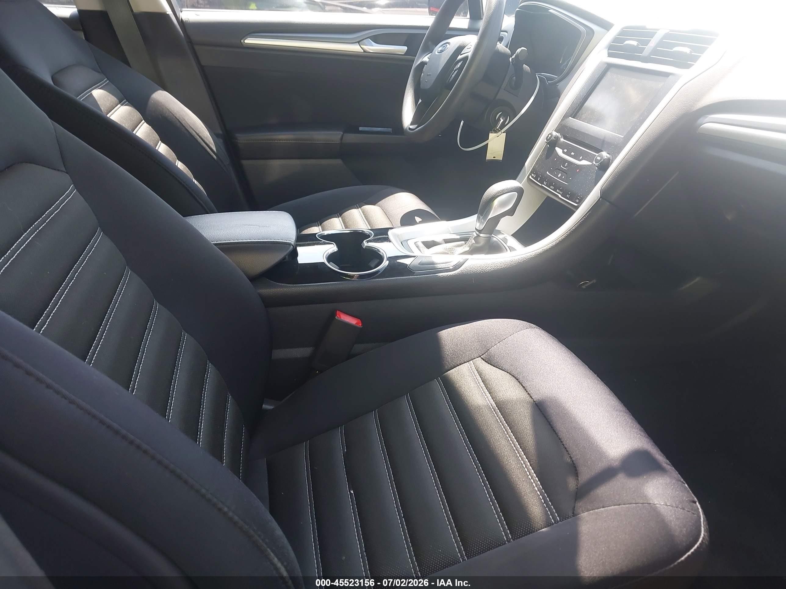 2015 Ford Fusion Se White vin: 1FA6P0HD0F5106009