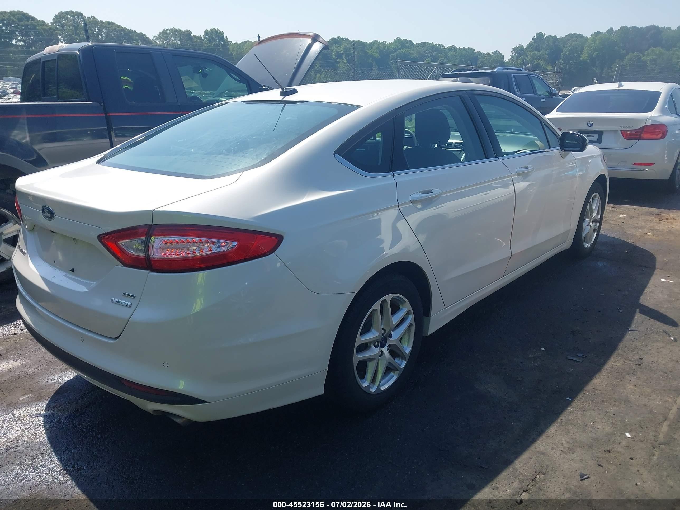 2015 Ford Fusion Se White vin: 1FA6P0HD0F5106009