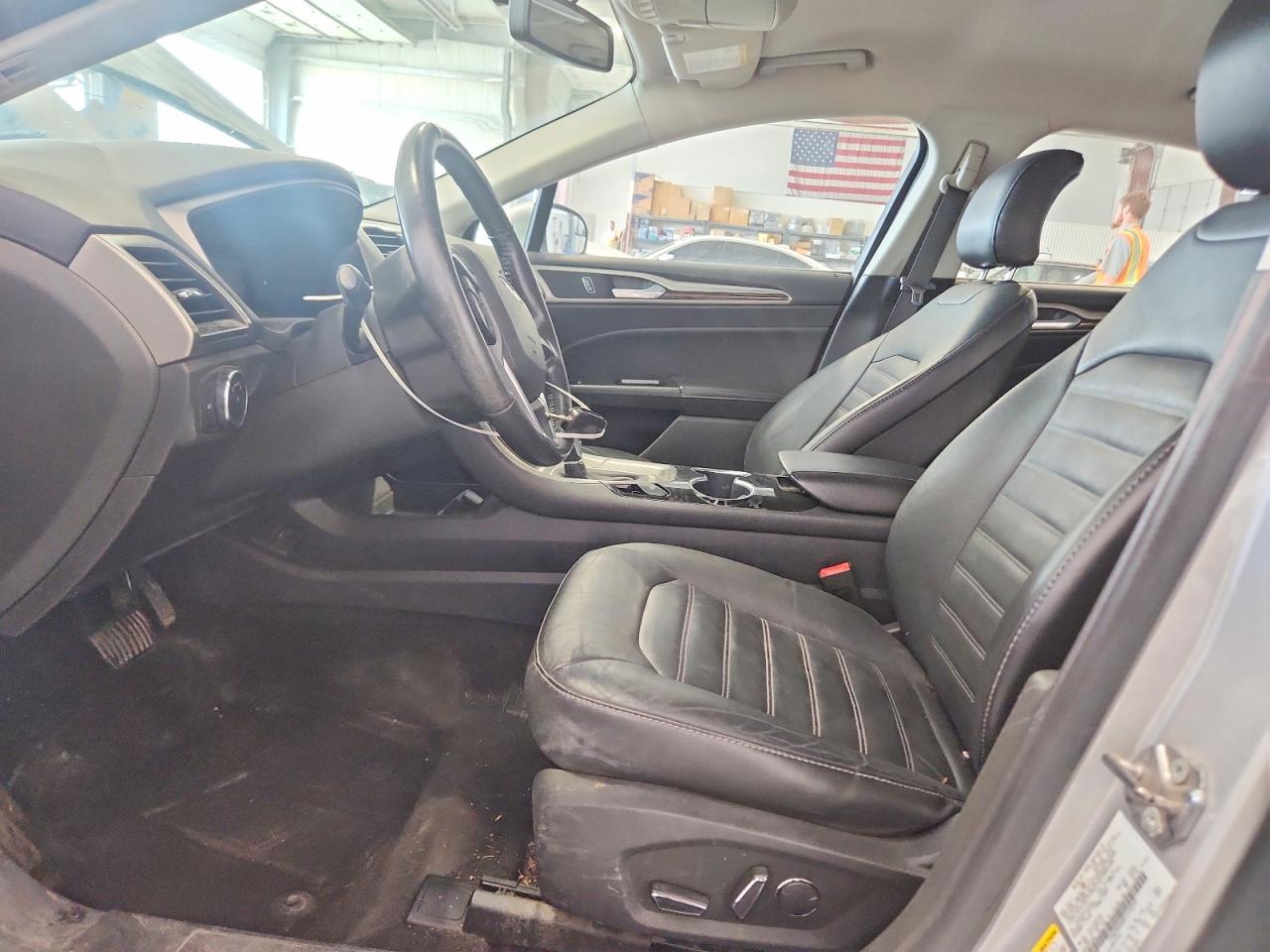 2015 Ford Fusion Se Silver vin: 1FA6P0HD0F5123747