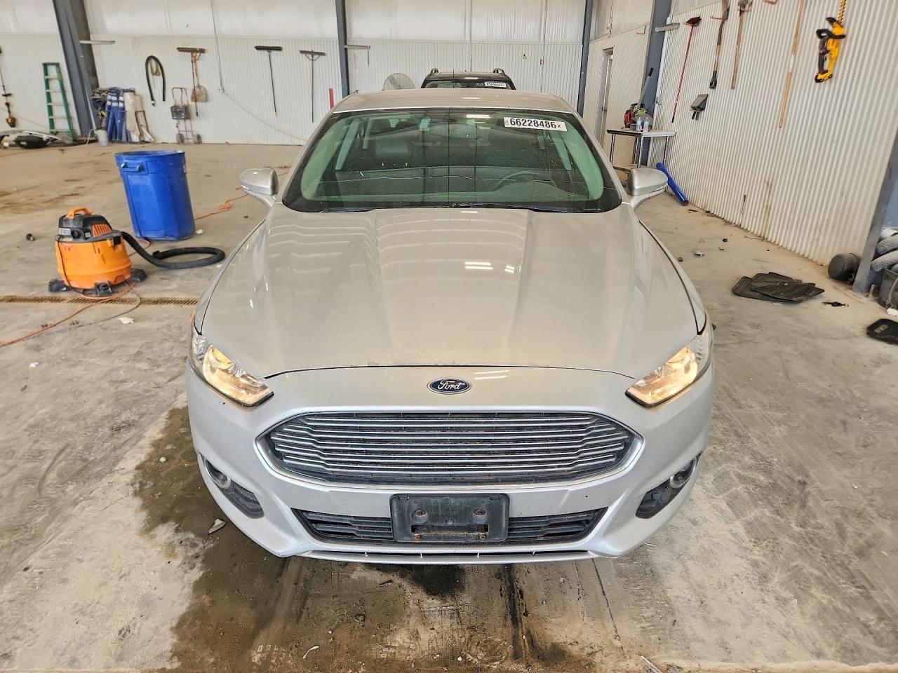 2015 Ford Fusion Se Silver vin: 1FA6P0HD0F5123747