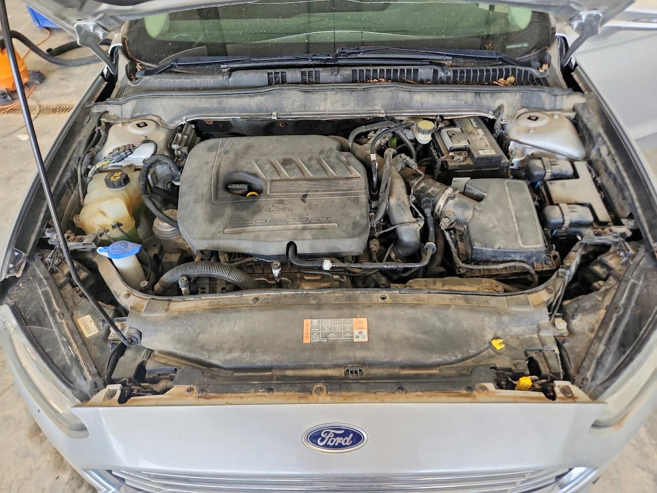 2015 Ford Fusion Se Silver vin: 1FA6P0HD0F5123747