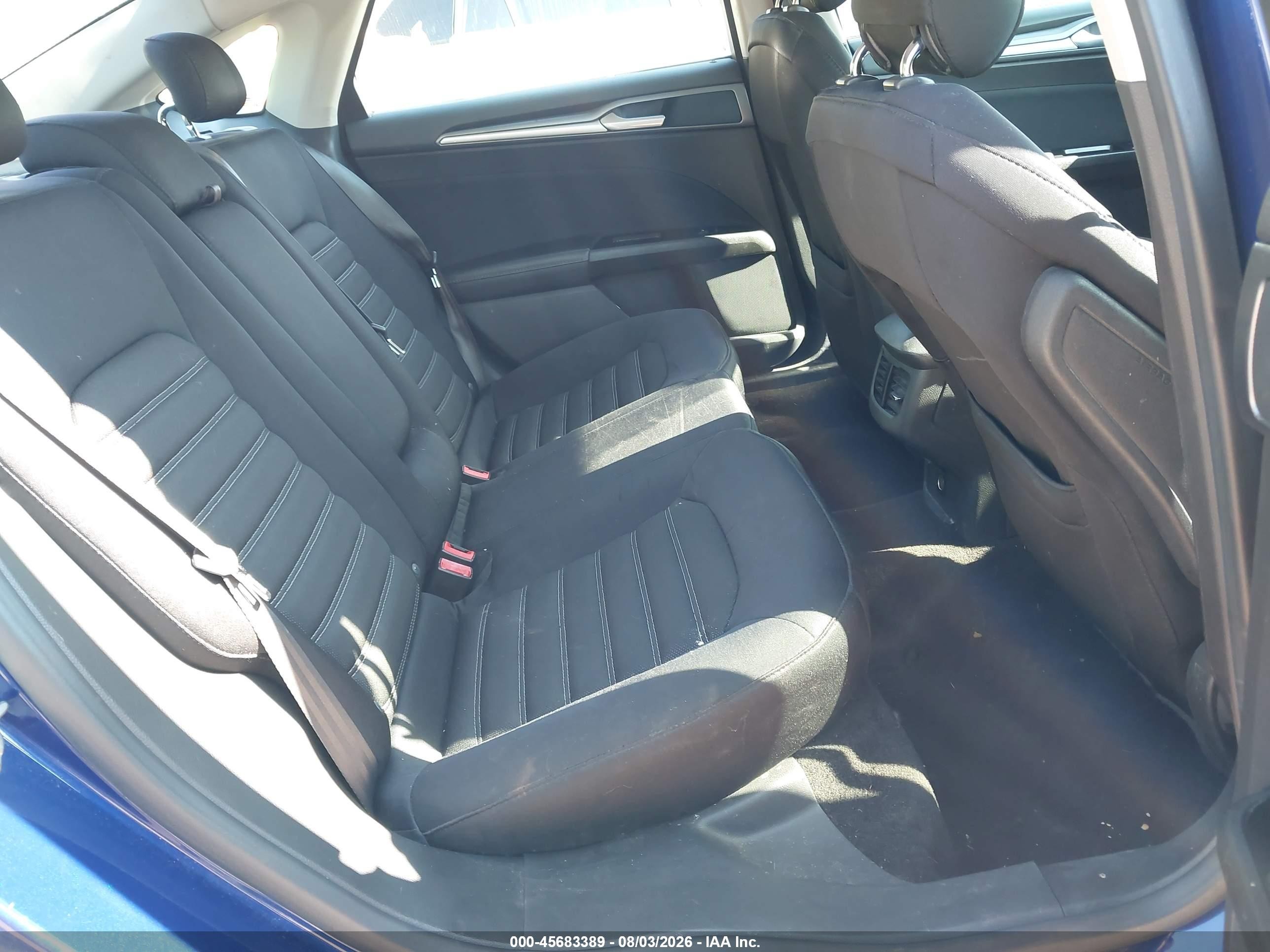 2014 Ford Fusion Se Синий vin: 1FA6P0HD2E5385266