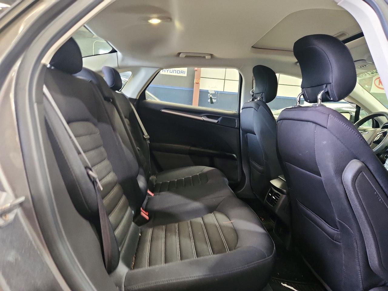2014 Ford Fusion Se Серый vin: 1FA6P0HD3E5358920
