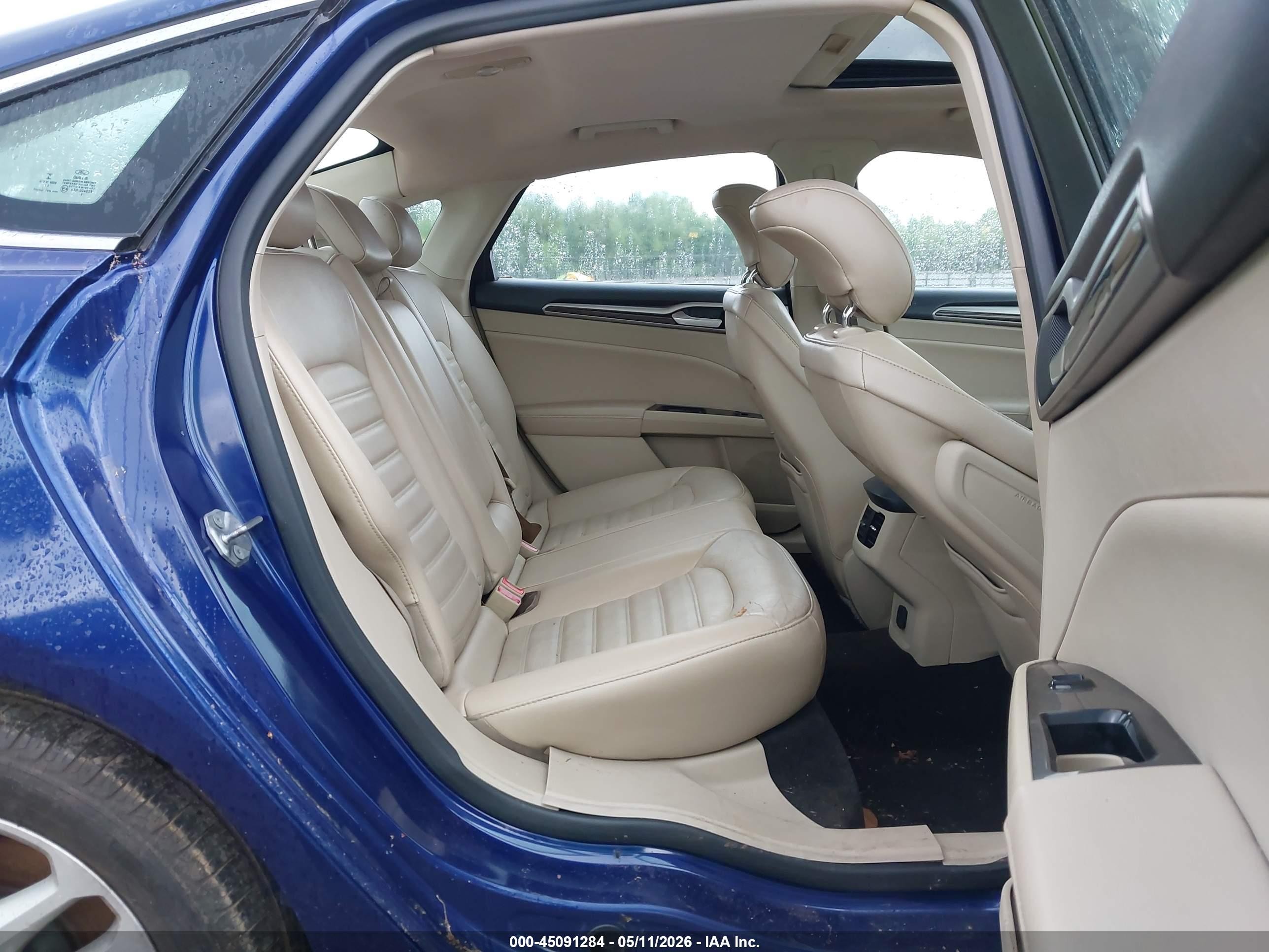 2014 Ford Fusion Se Blue vin: 1FA6P0HD3E5384031